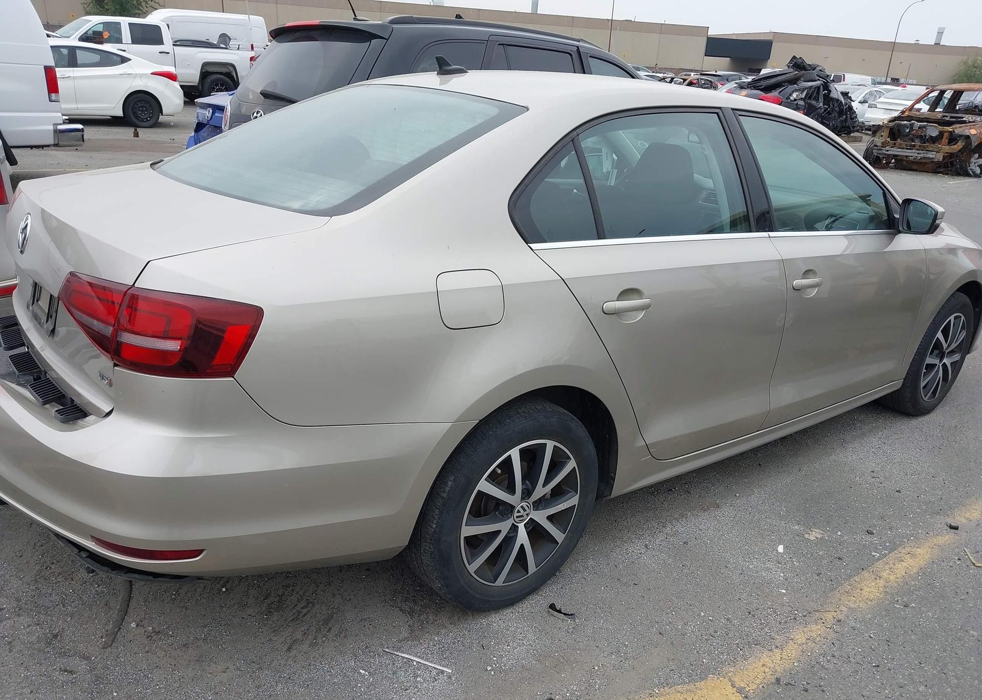 2016 VOLKSWAGEN JETTA COMFORTLINE