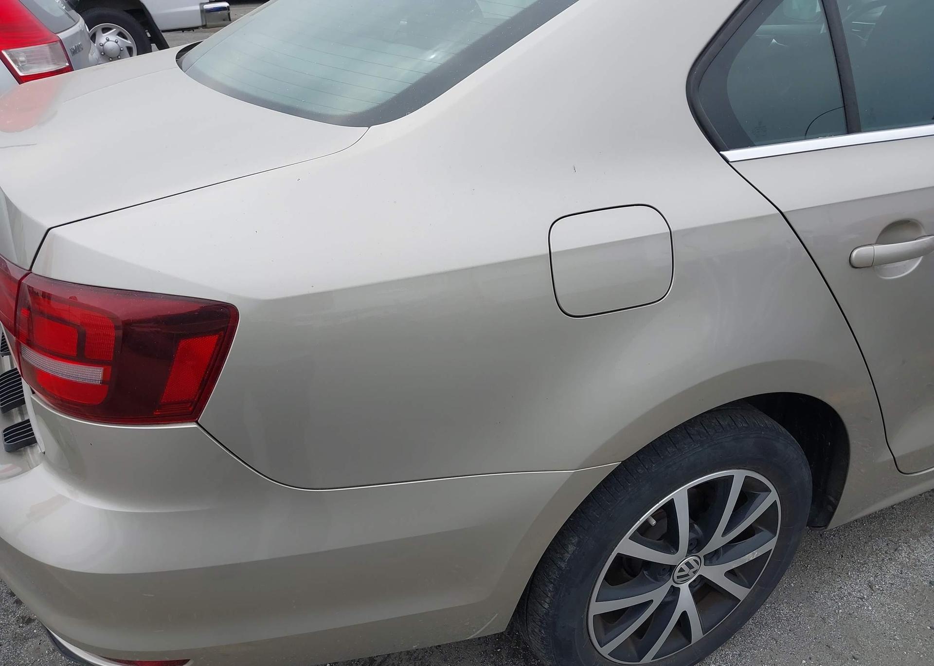 2016 VOLKSWAGEN JETTA COMFORTLINE