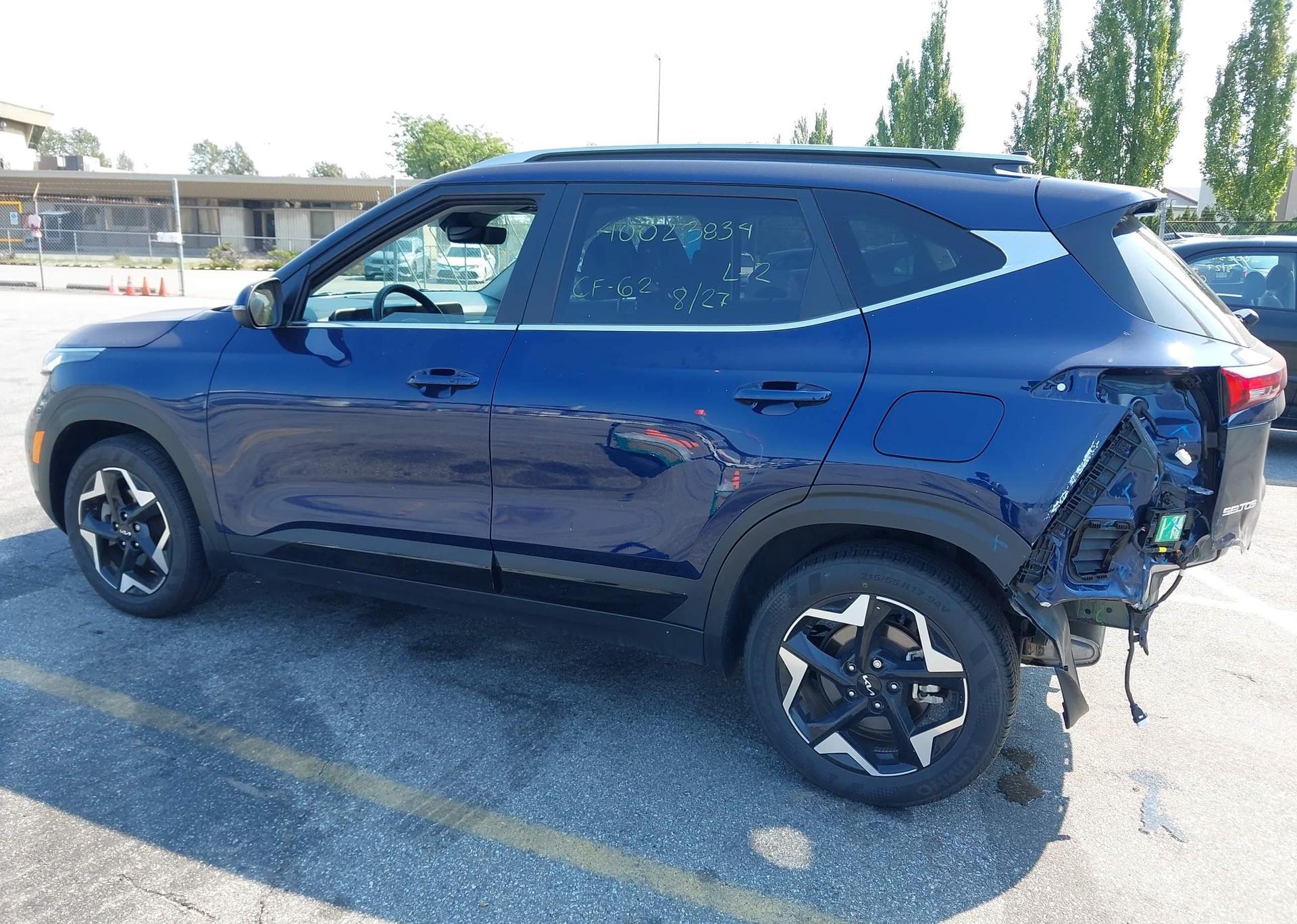 2024 KIA SELTOS EX
