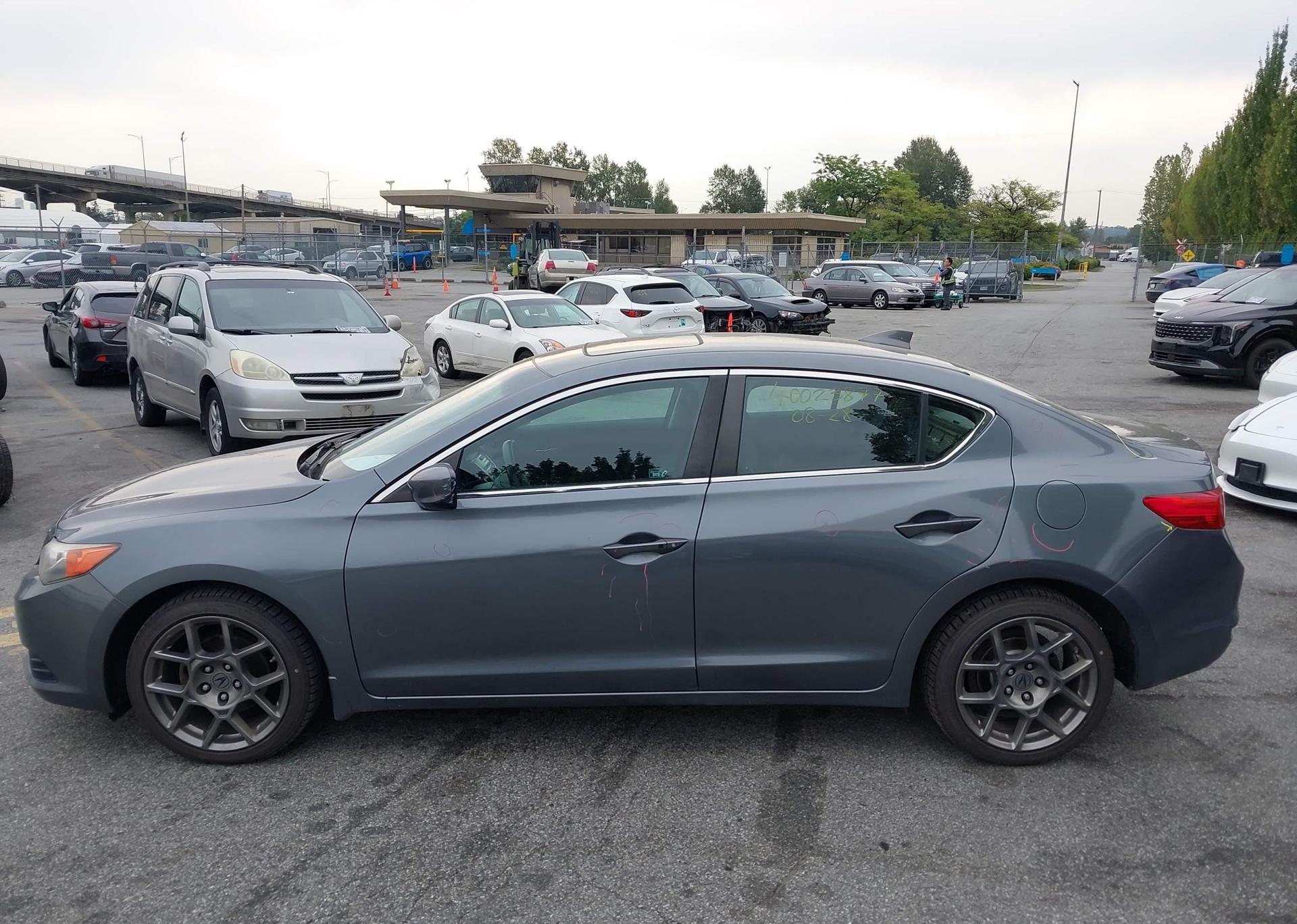 2013 ACURA ILX