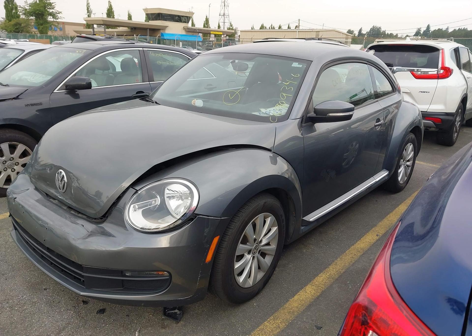2012 VOLKSWAGEN BEETLE
