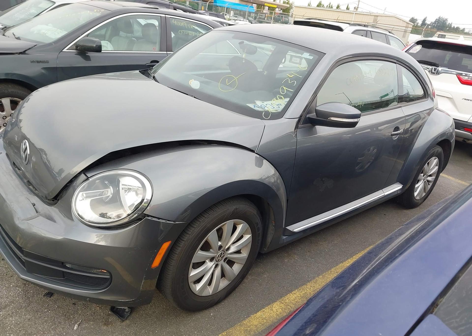 2012 VOLKSWAGEN BEETLE