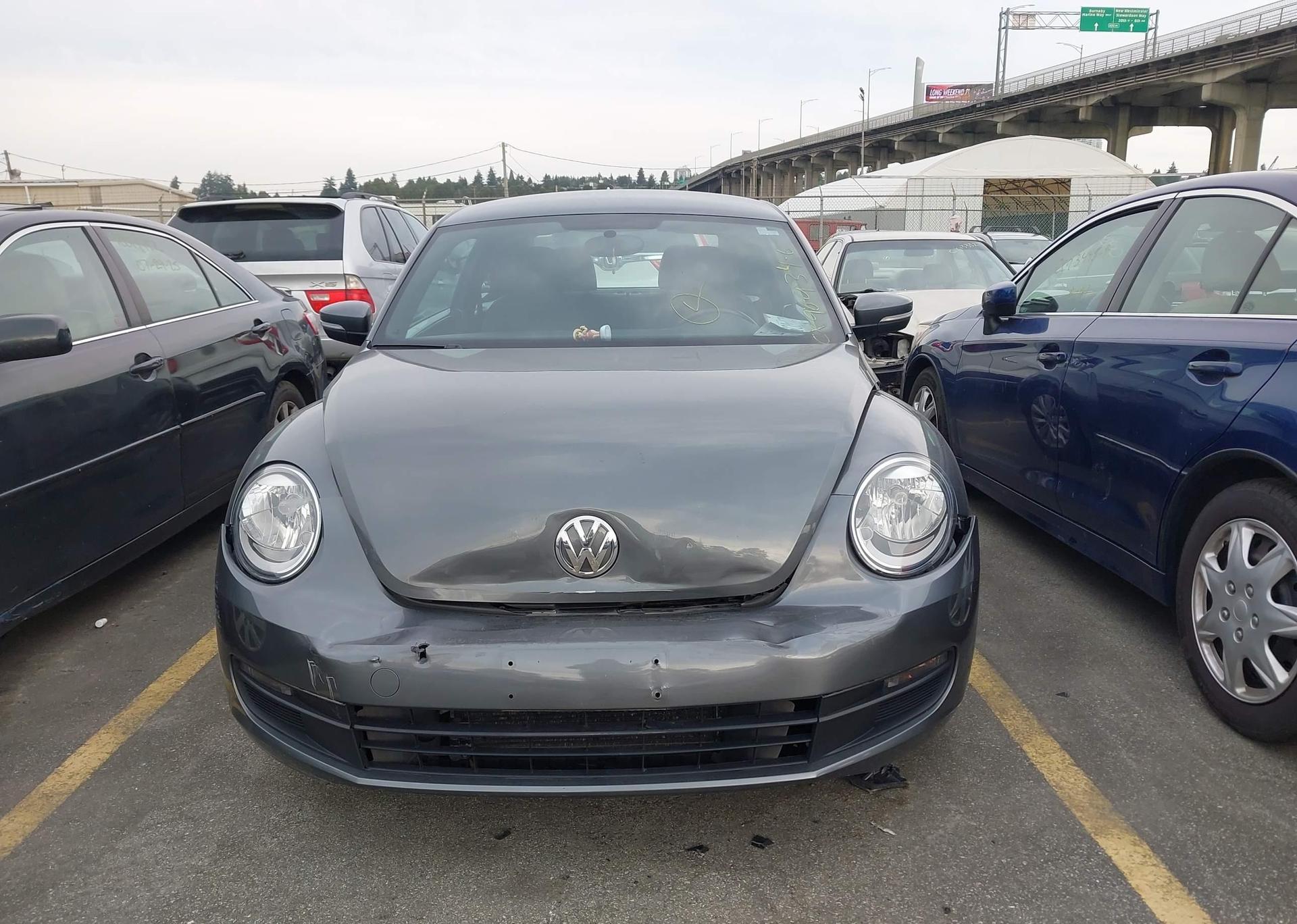 2012 VOLKSWAGEN BEETLE