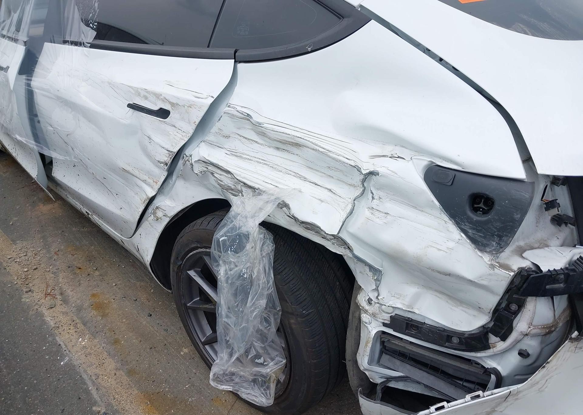 2023 TESLA MODEL 3