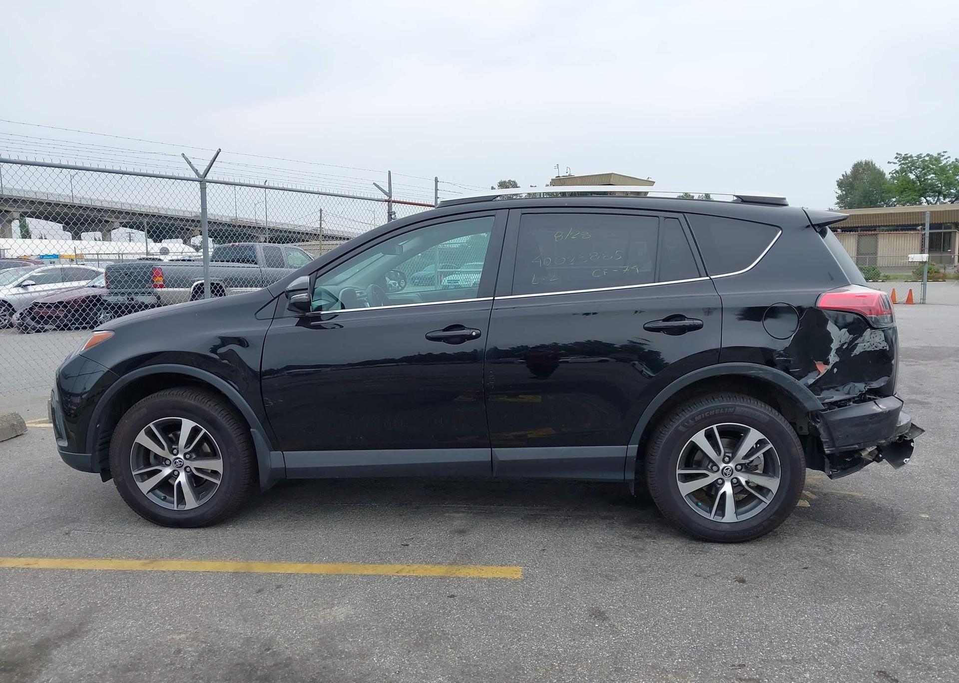 2016 TOYOTA RAV4