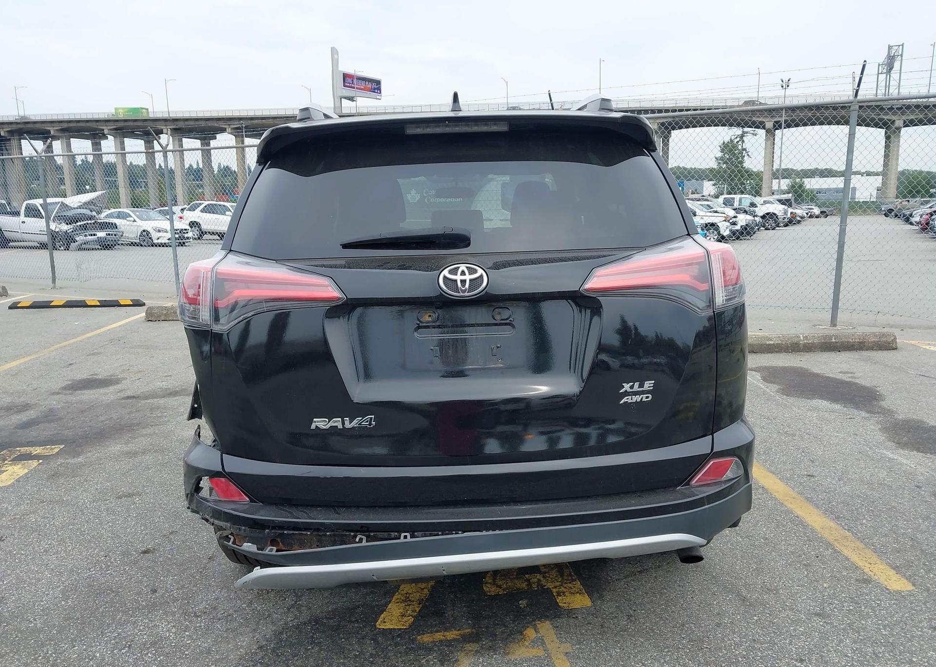 2016 TOYOTA RAV4
