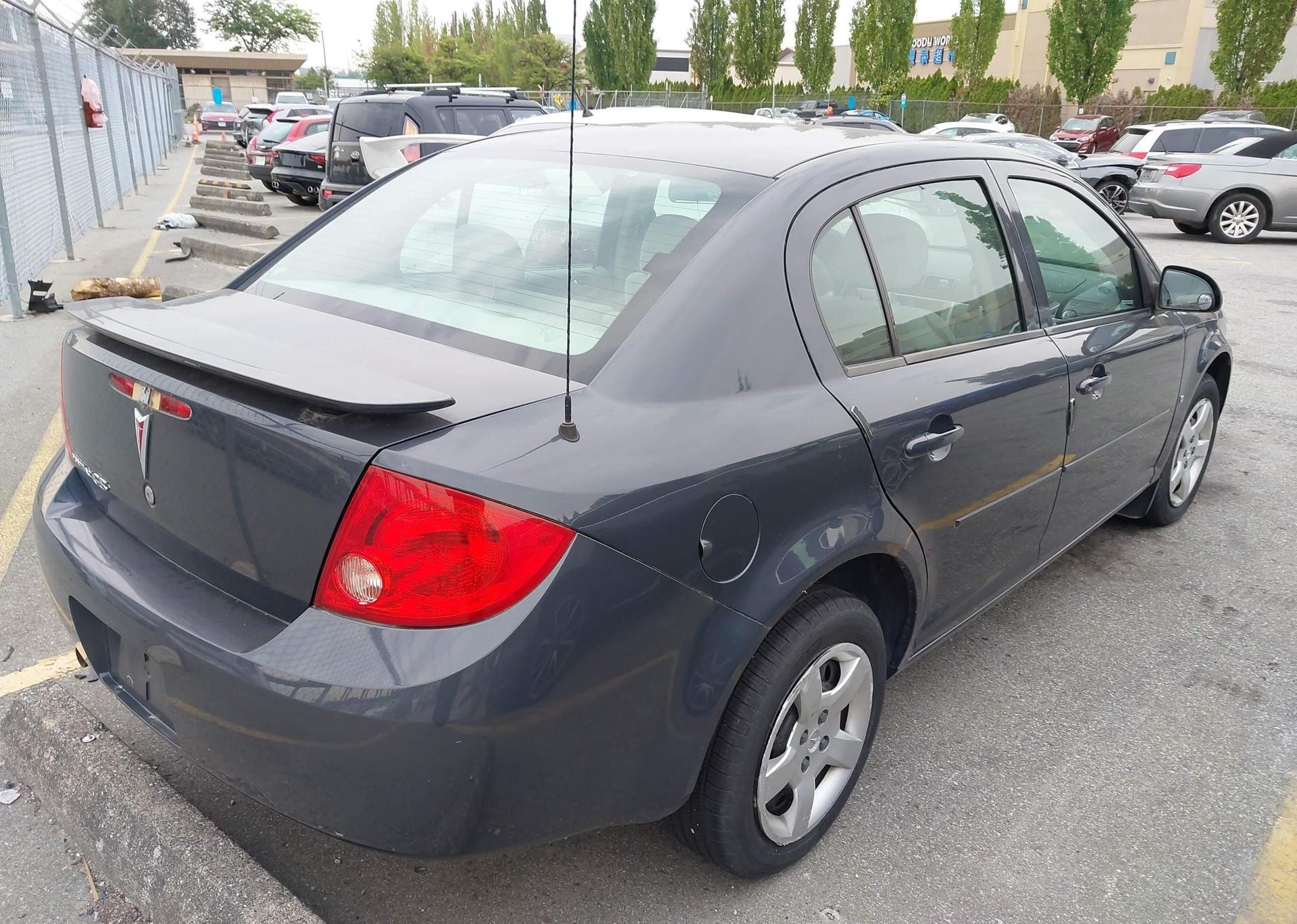 2009 PONTIAC G5