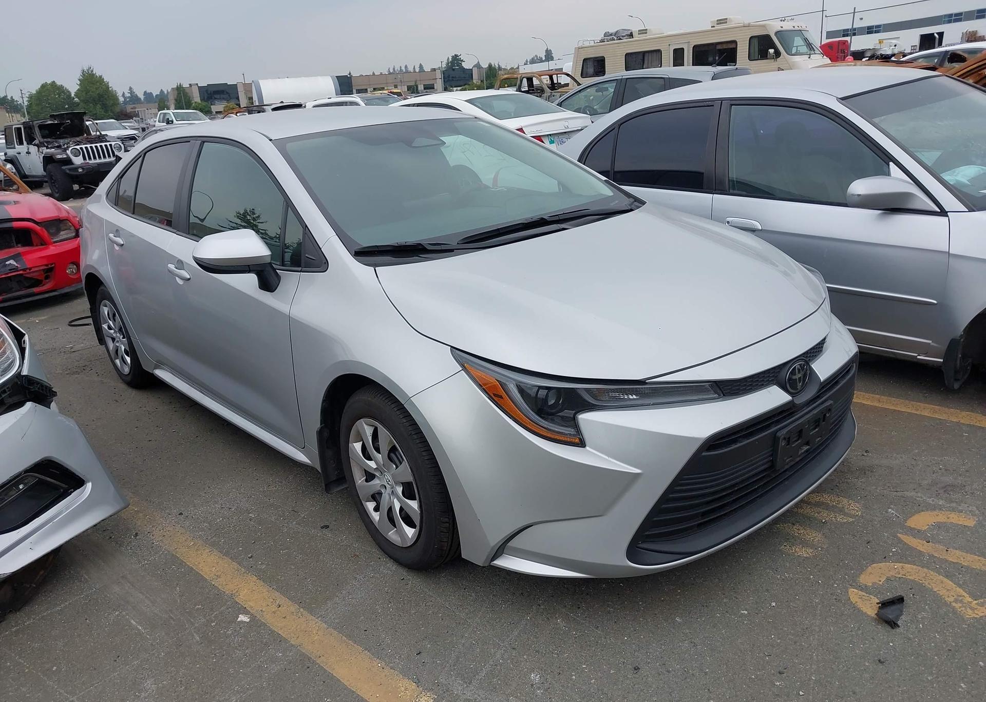 2025 TOYOTA COROLLA LE
