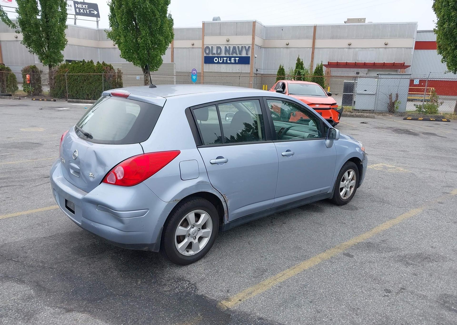 2009 NISSAN VERSA