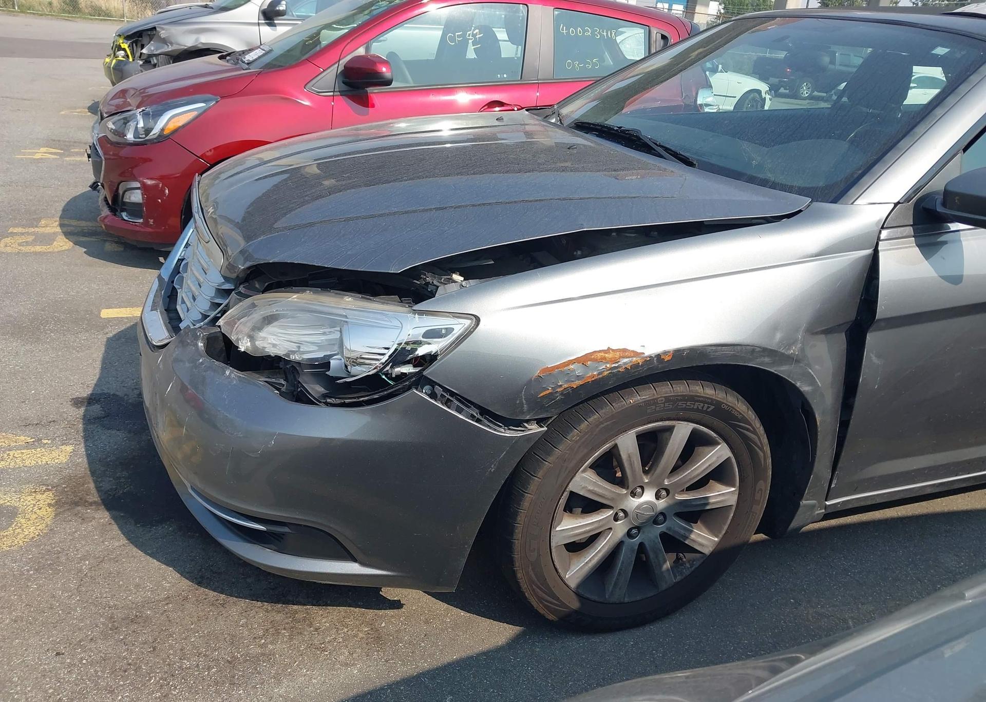2012 CHRYSLER 200