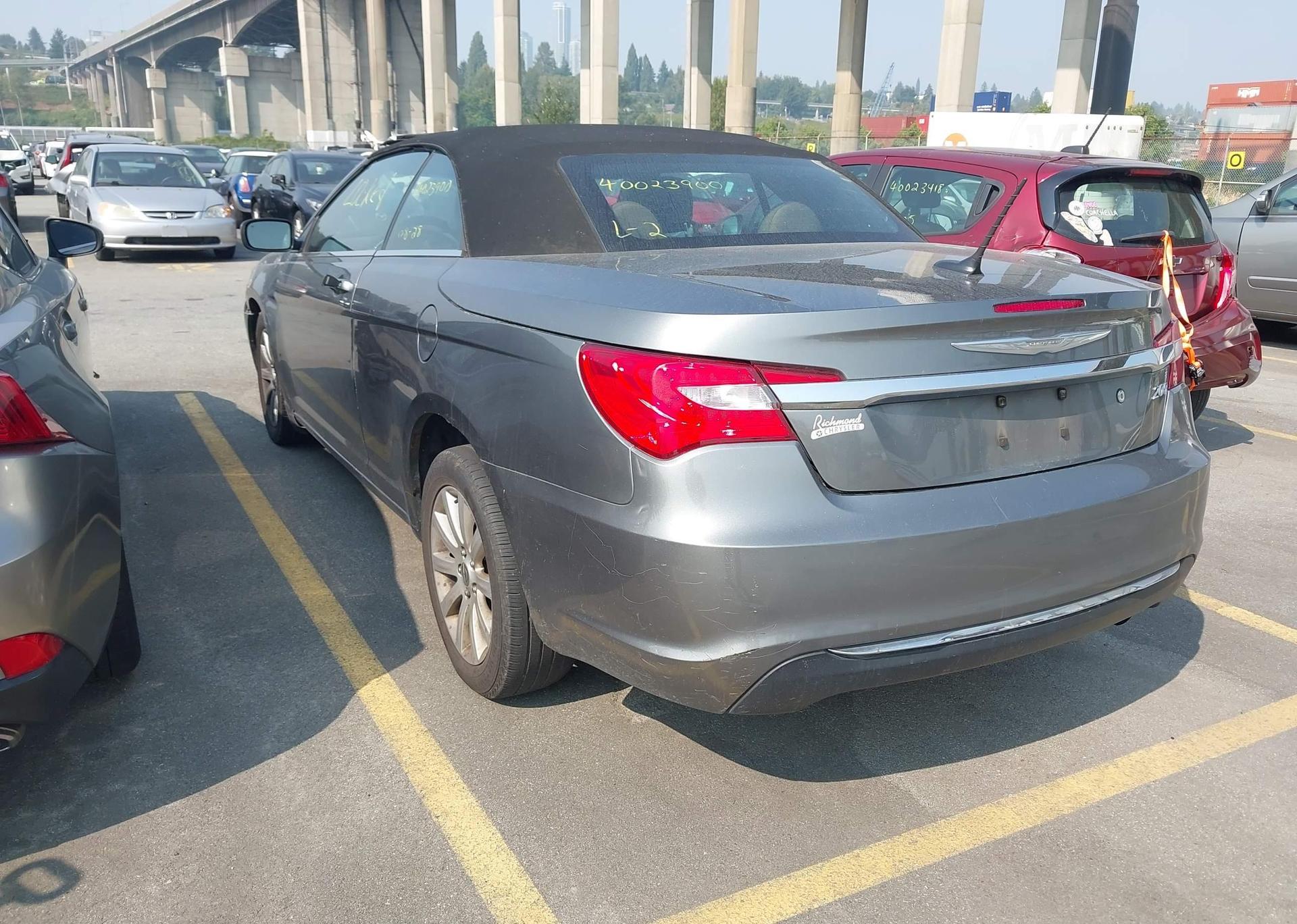 2012 CHRYSLER 200