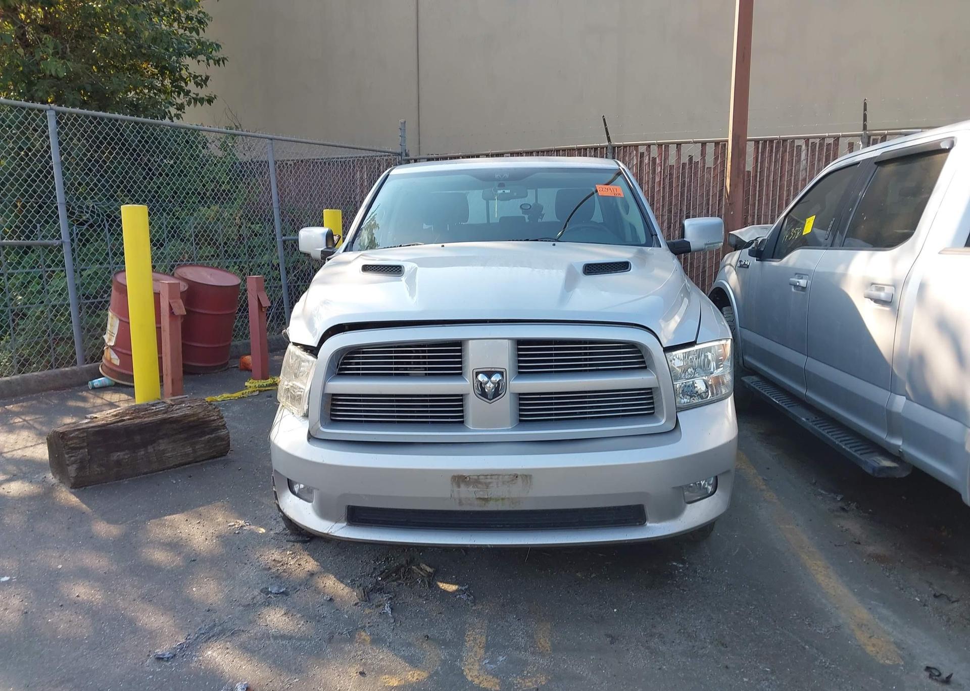 2012 DODGE RAM 1500 SPORT