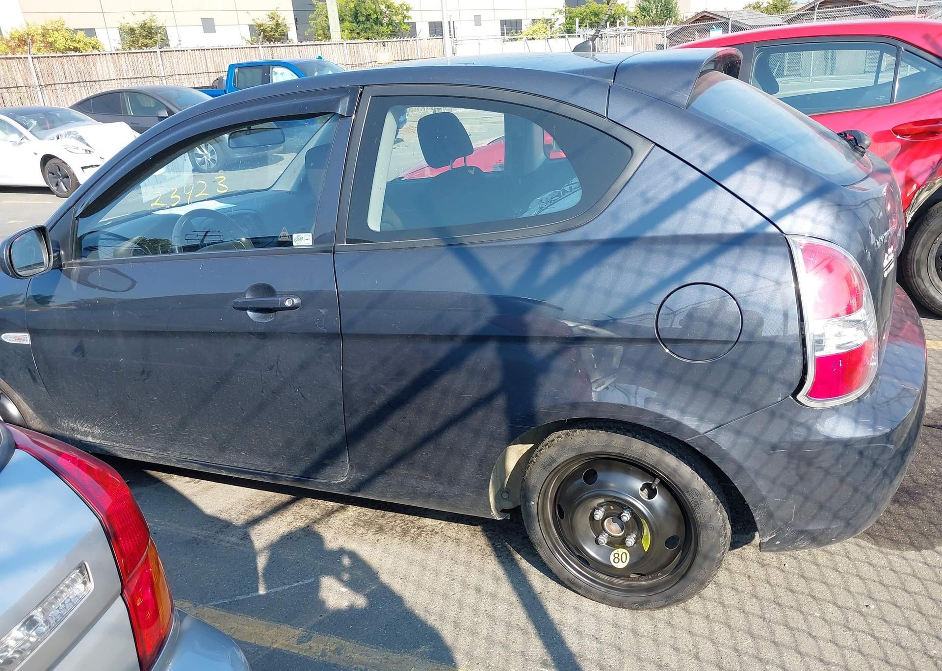 2010 HYUNDAI ACCENT SE