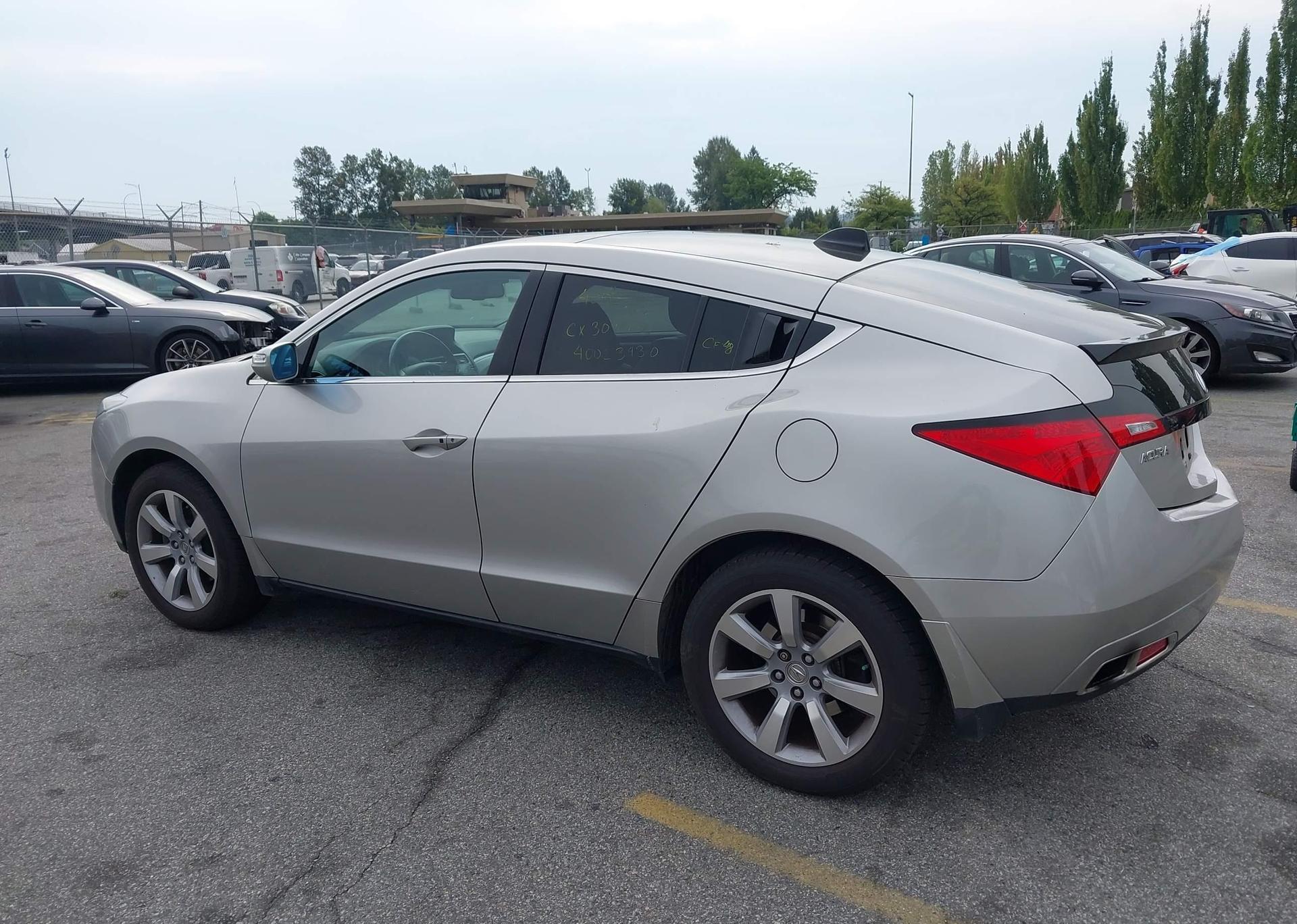 2010 ACURA ZDX