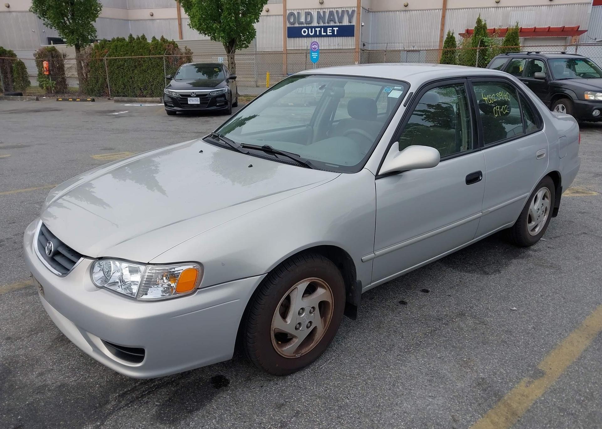 2001 TOYOTA COROLLA CE