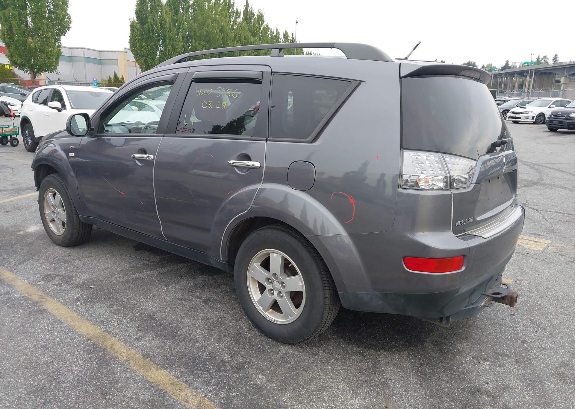 2008 MITSUBISHI OUTLANDER LS