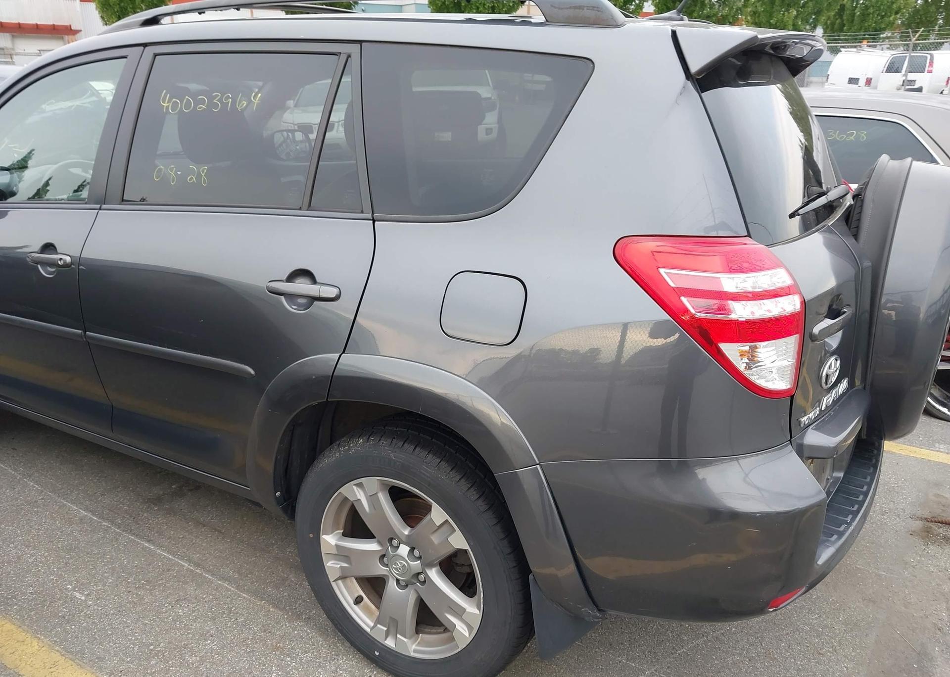 2009 TOYOTA RAV4
