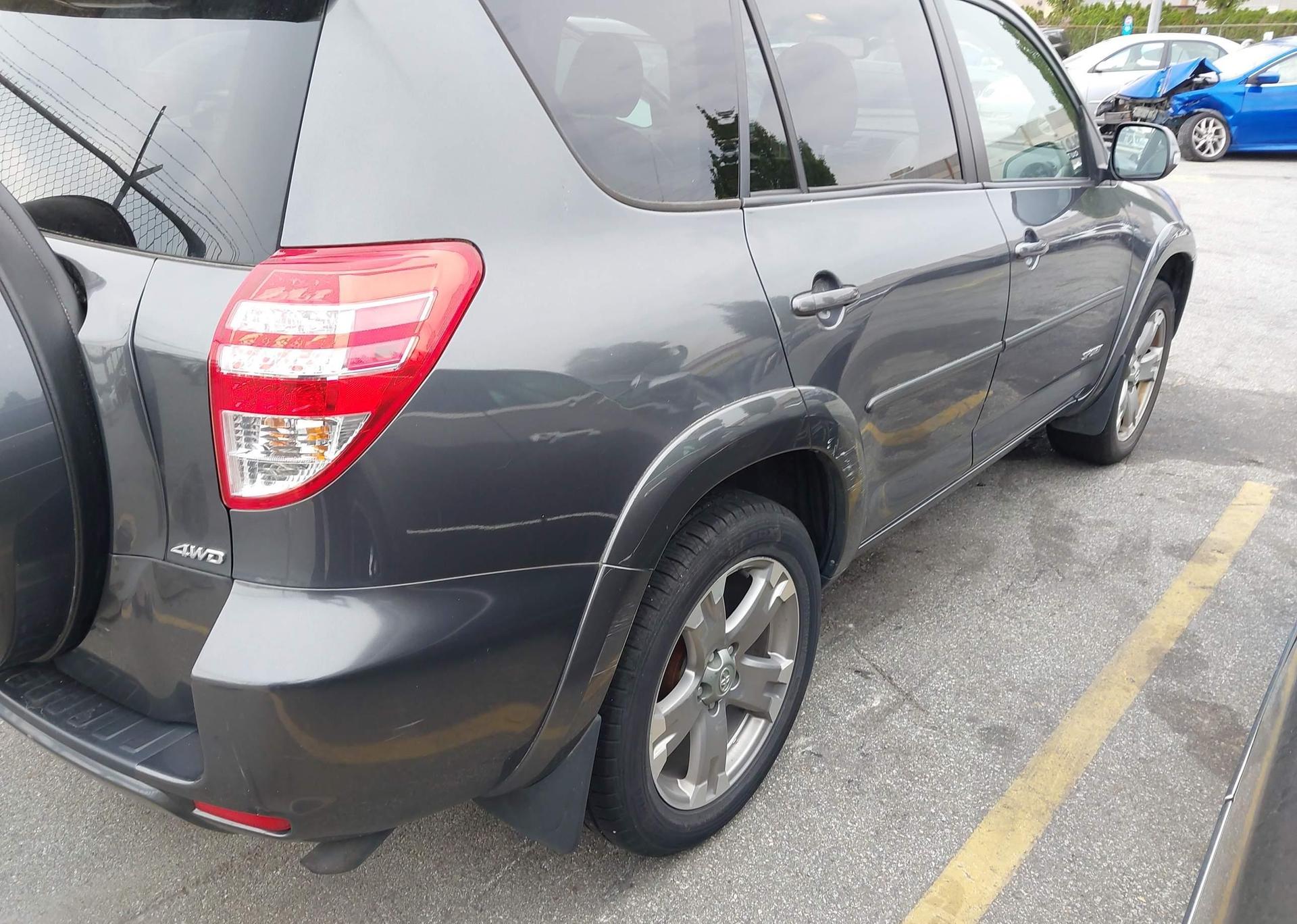 2009 TOYOTA RAV4