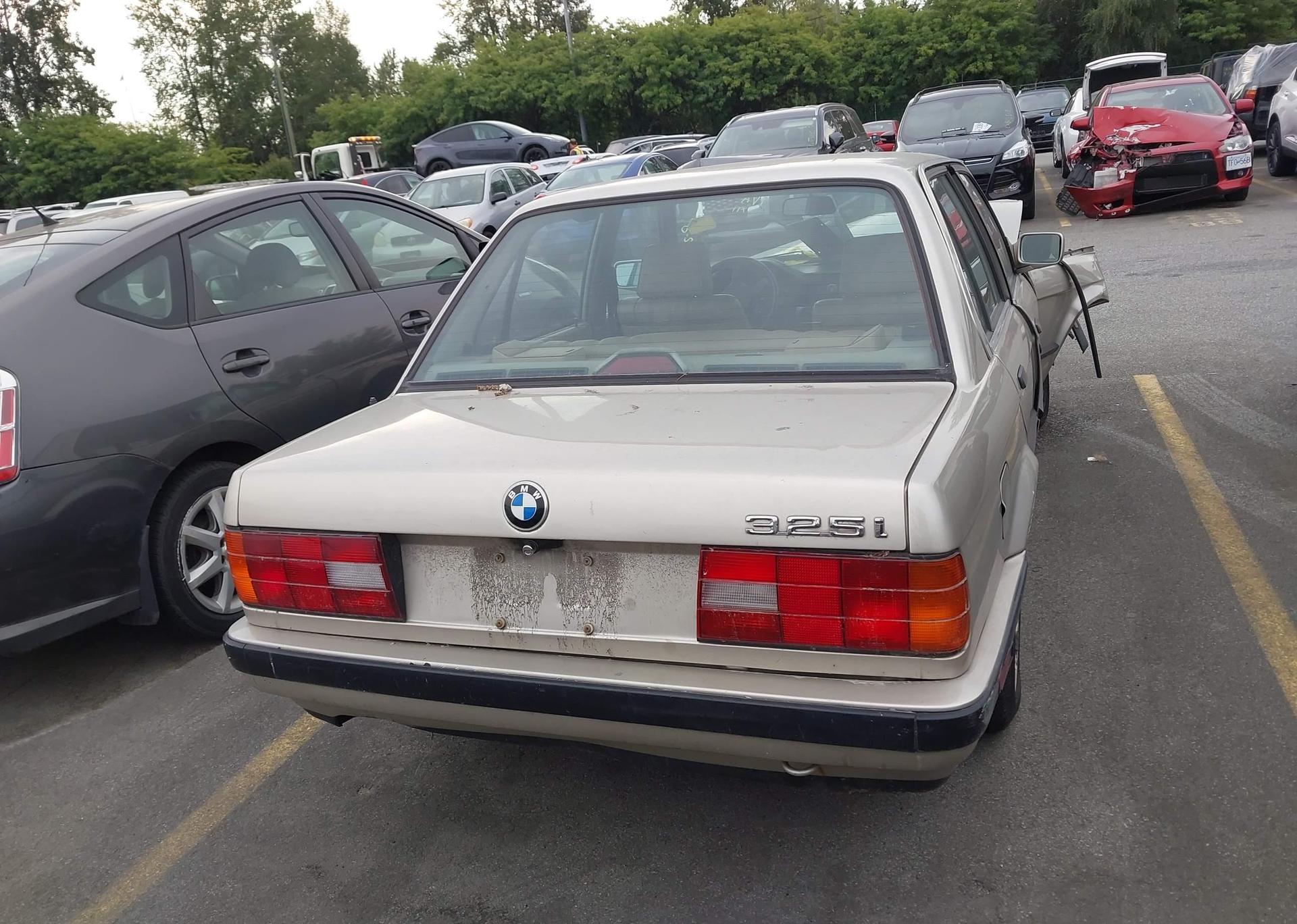 1990 BMW 325 I AUTOMATIC