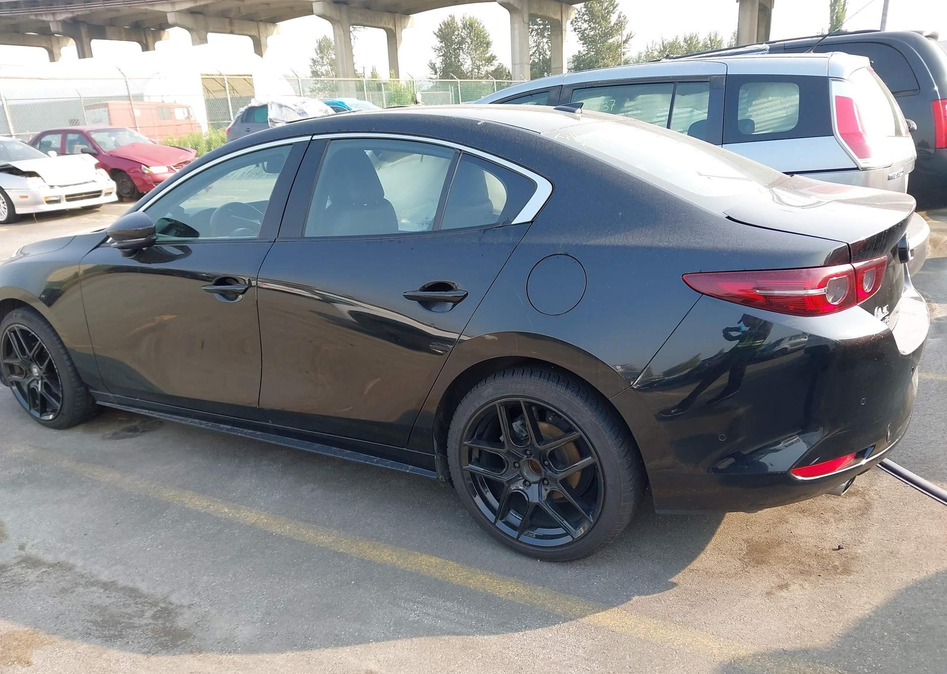 2019 MAZDA 3 PREFERRED