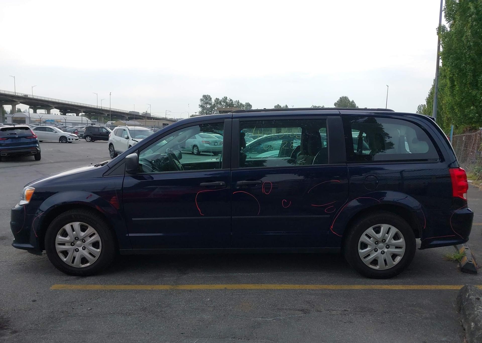 2016 DODGE GRAND CARAVAN SE