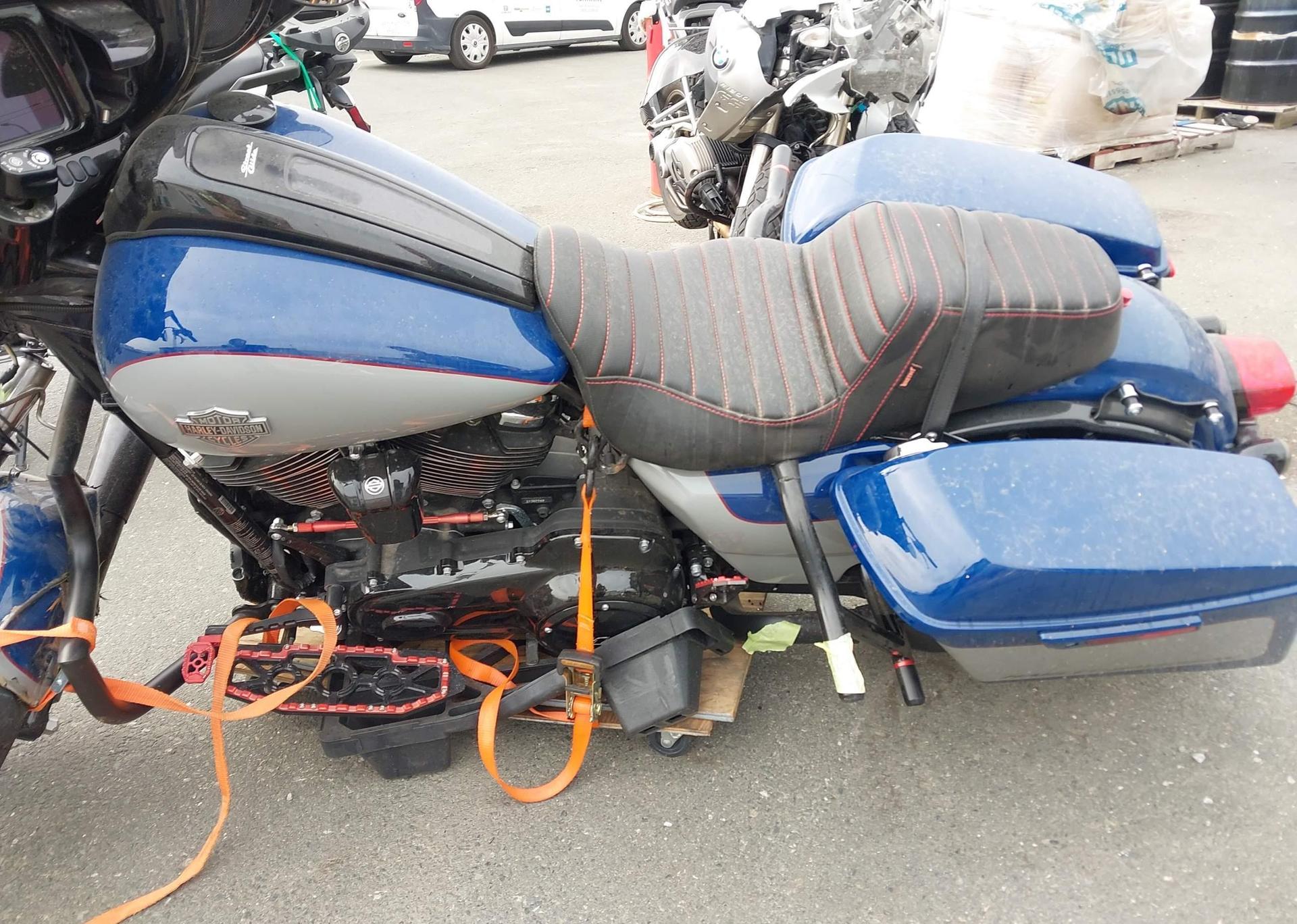 2023 HARLEY-DAVIDSON FLHXS