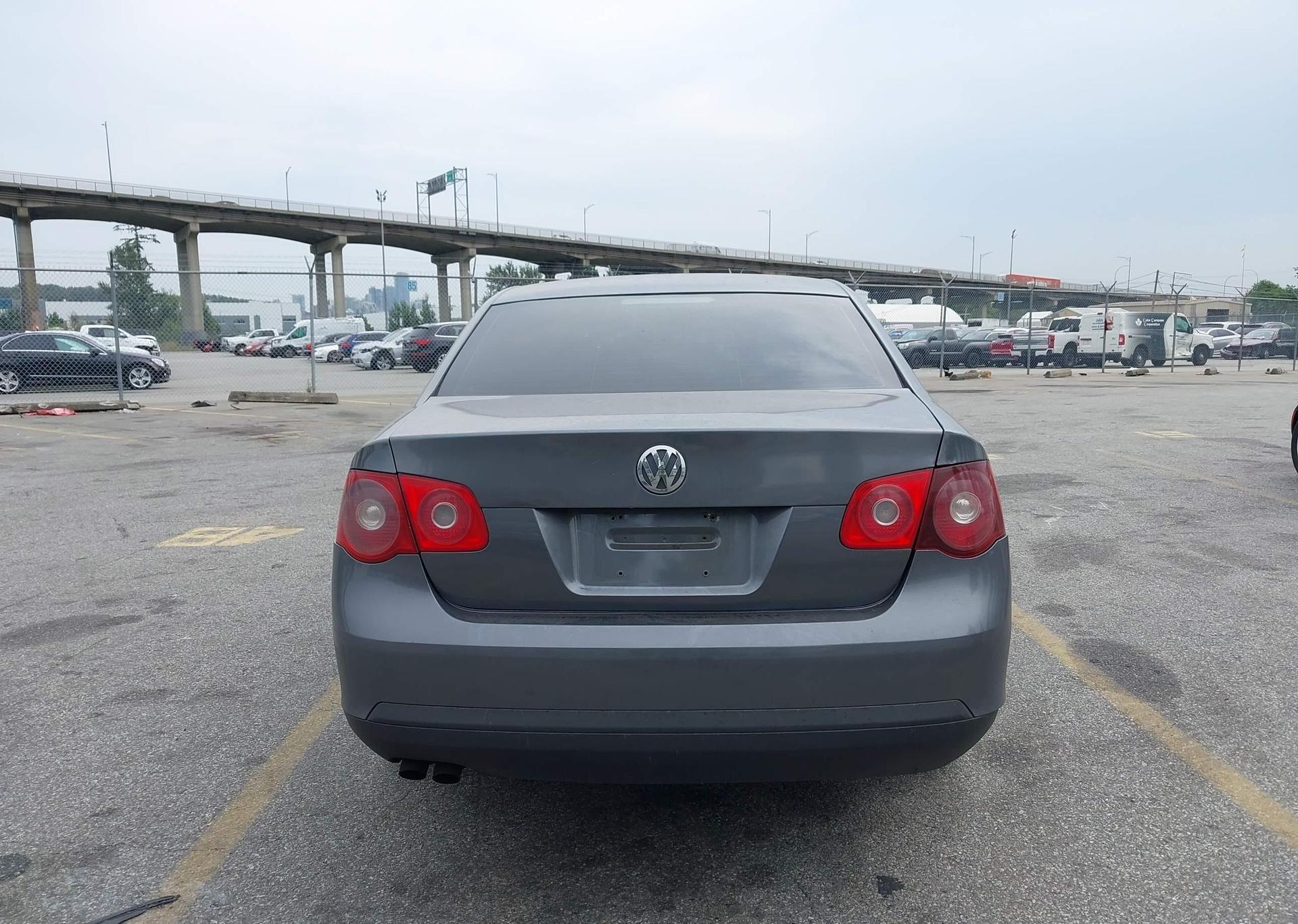 2009 VOLKSWAGEN JETTA