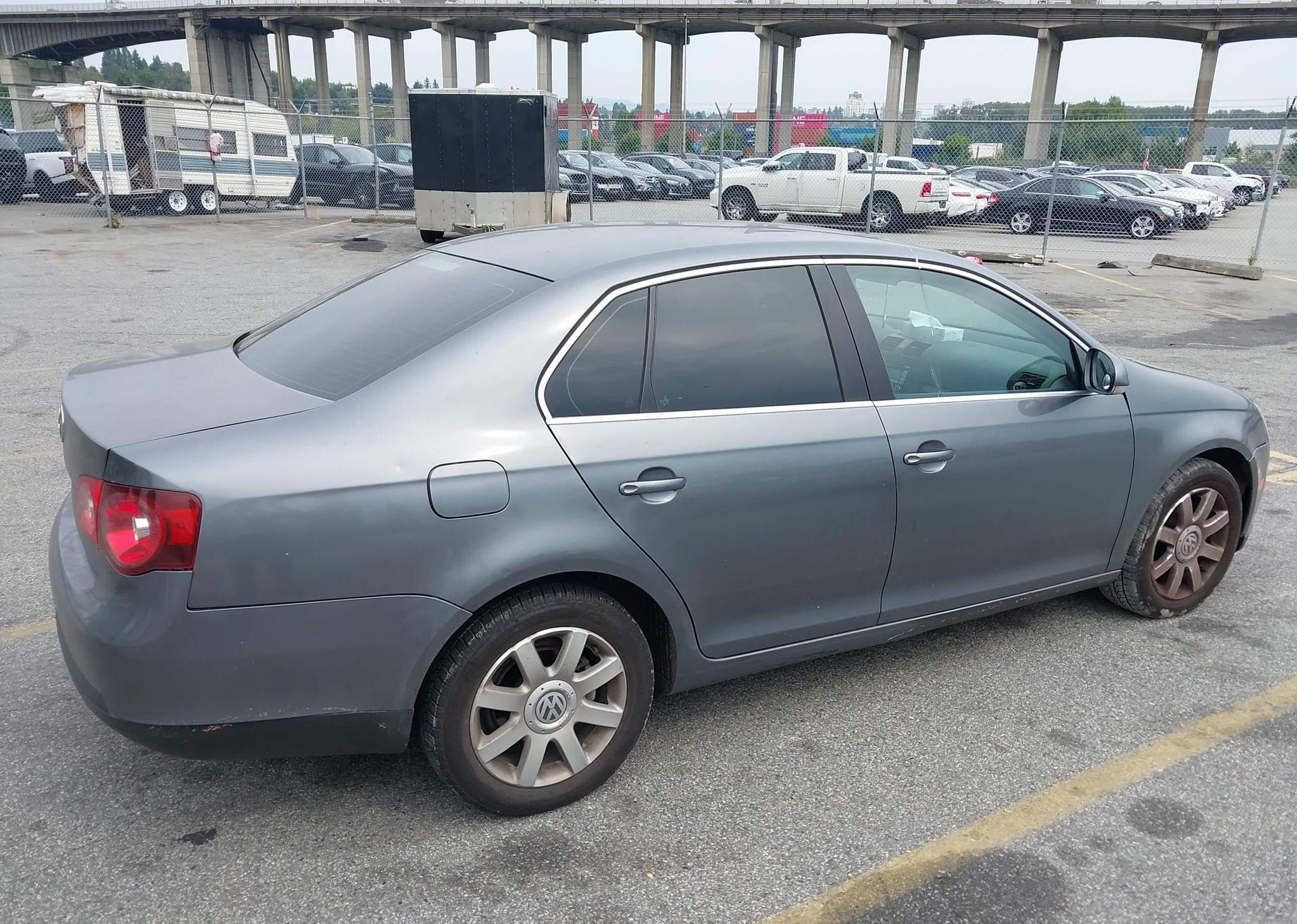 2009 VOLKSWAGEN JETTA