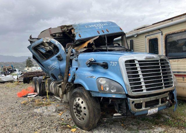 2018 FREIGHTLINER CASCADIA 125