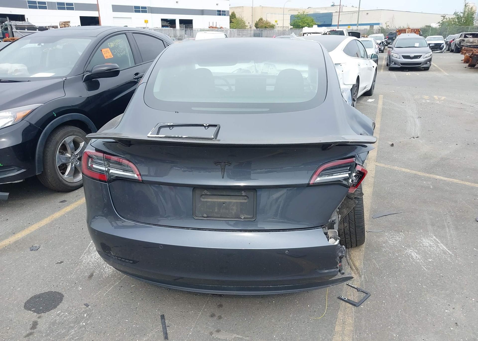 2022 TESLA MODEL 3