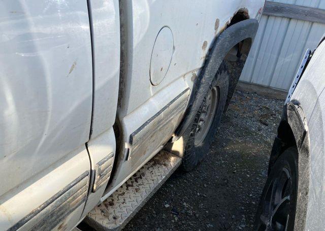 2002 CHEVROLET SILVERADO K2500