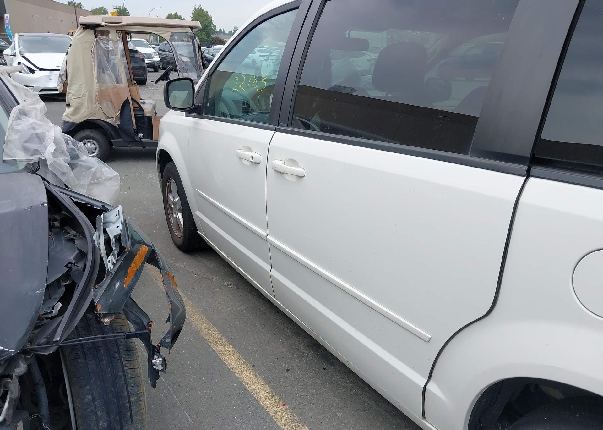 2012 DODGE GRAND CARAVAN SE