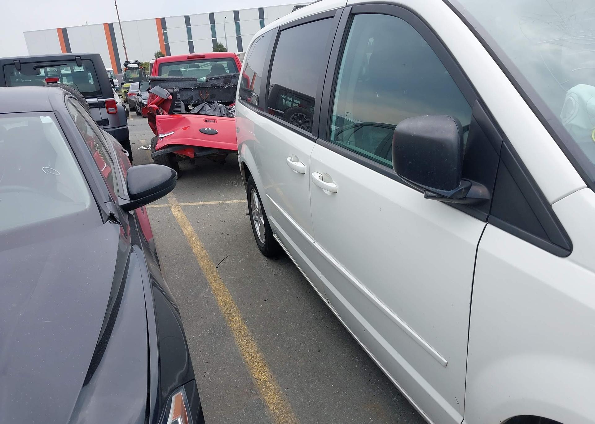 2012 DODGE GRAND CARAVAN SE