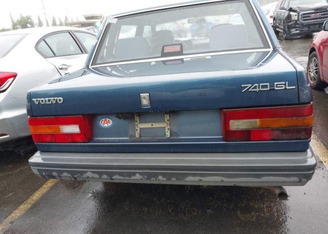 1990 VOLVO 740 GL