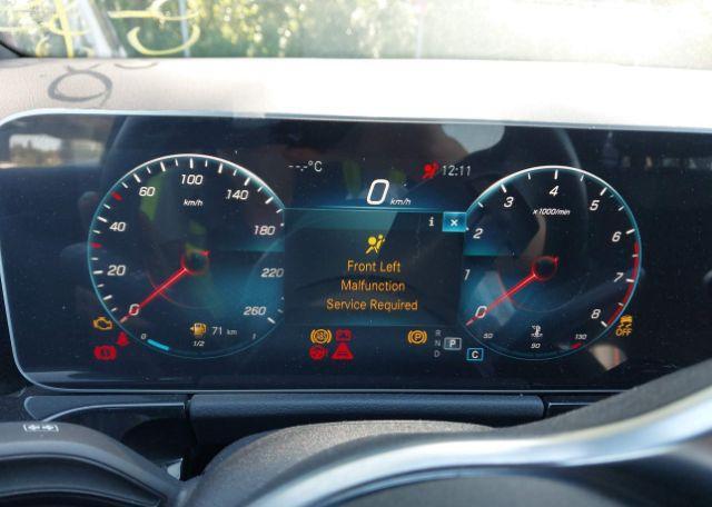 2021 MERCEDES-BENZ GLA 250 4MATIC