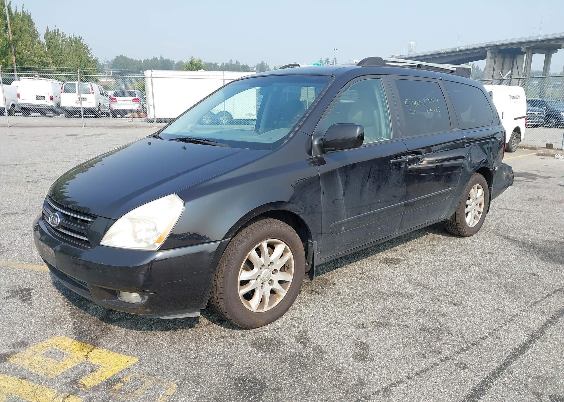 2008 KIA SEDONA EX