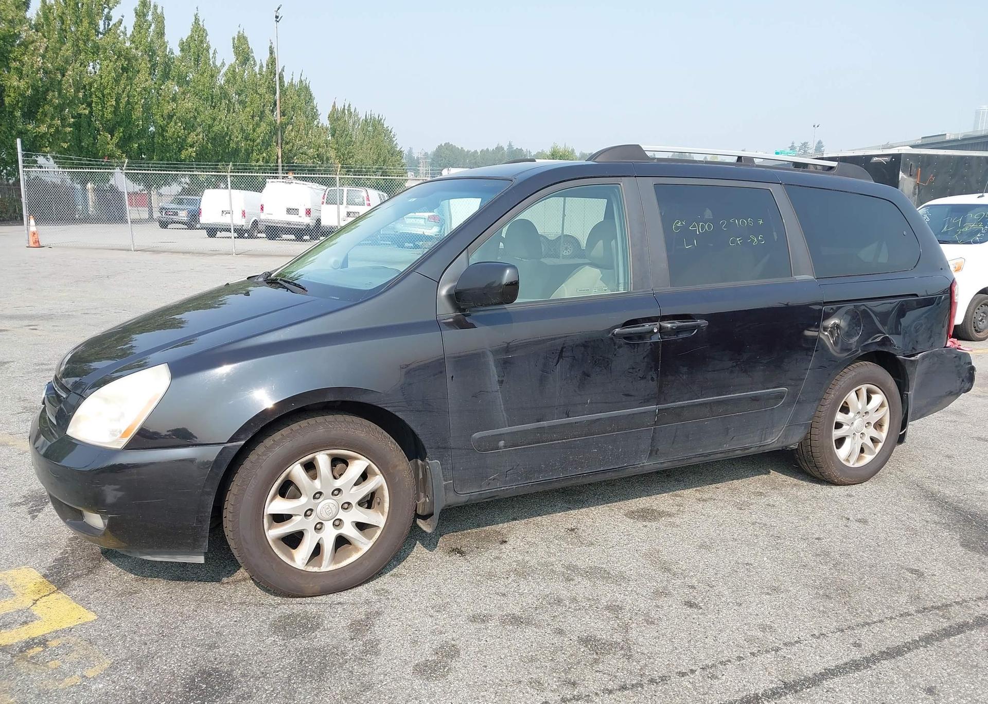 2008 KIA SEDONA EX
