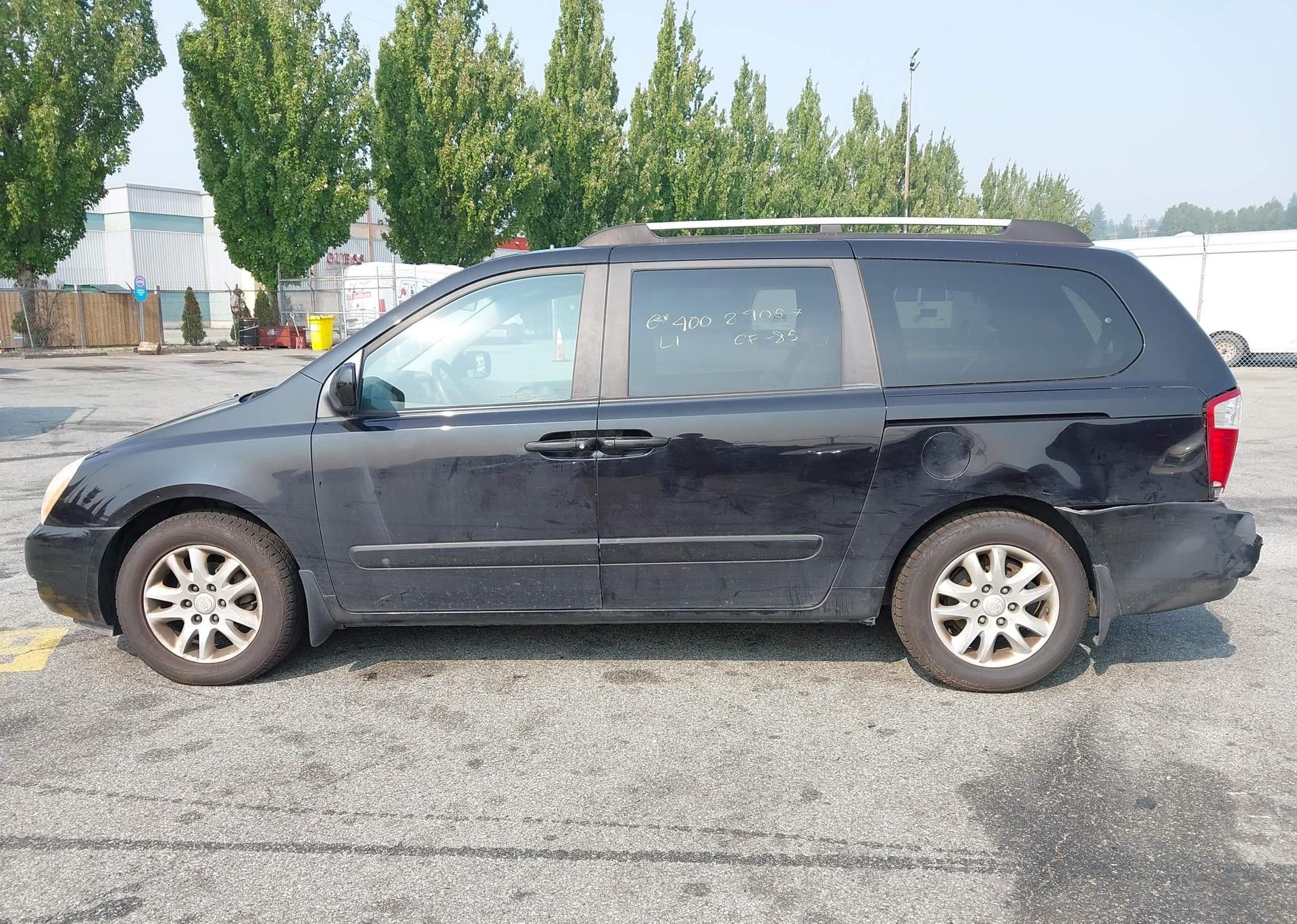 2008 KIA SEDONA EX