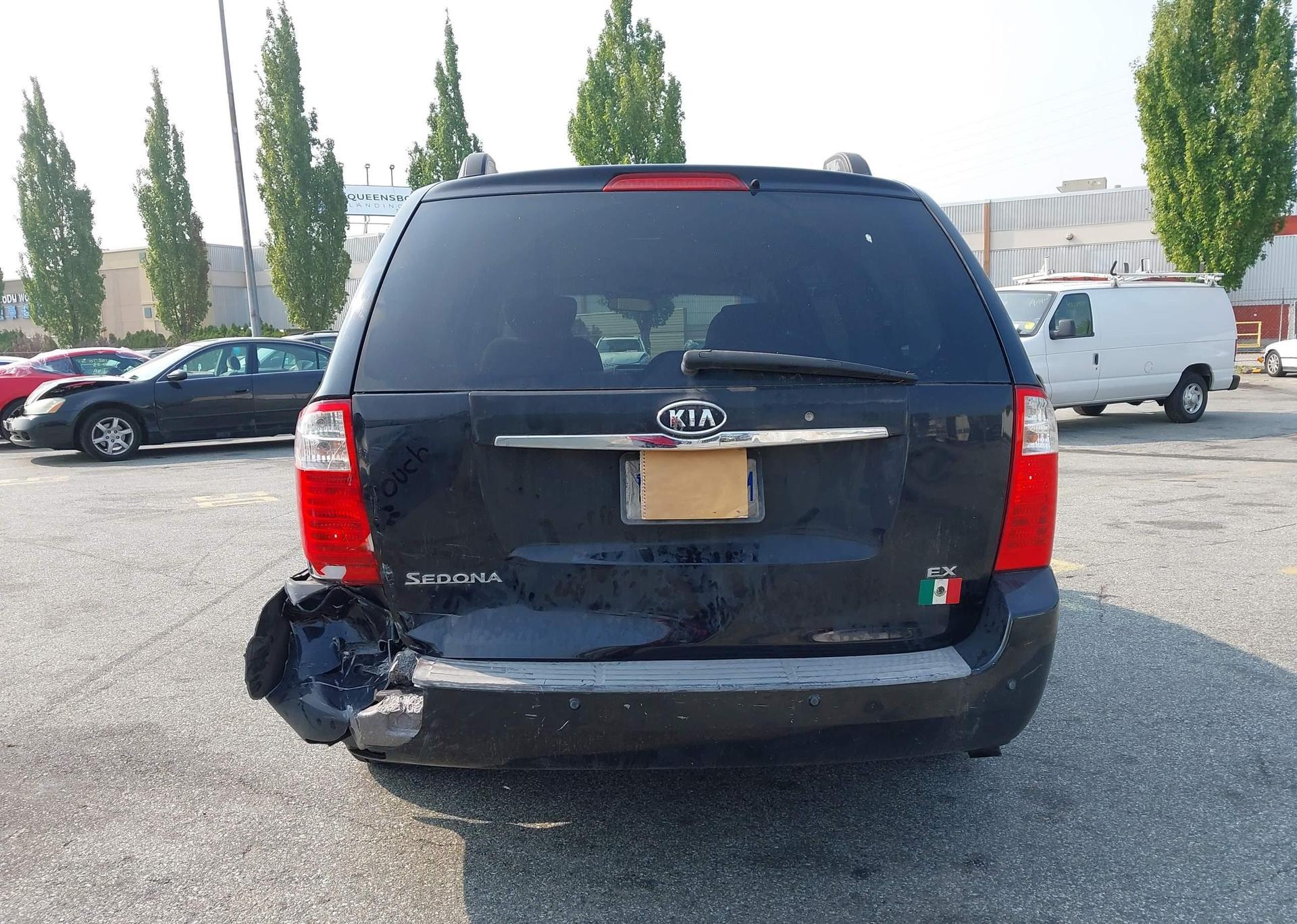 2008 KIA SEDONA EX