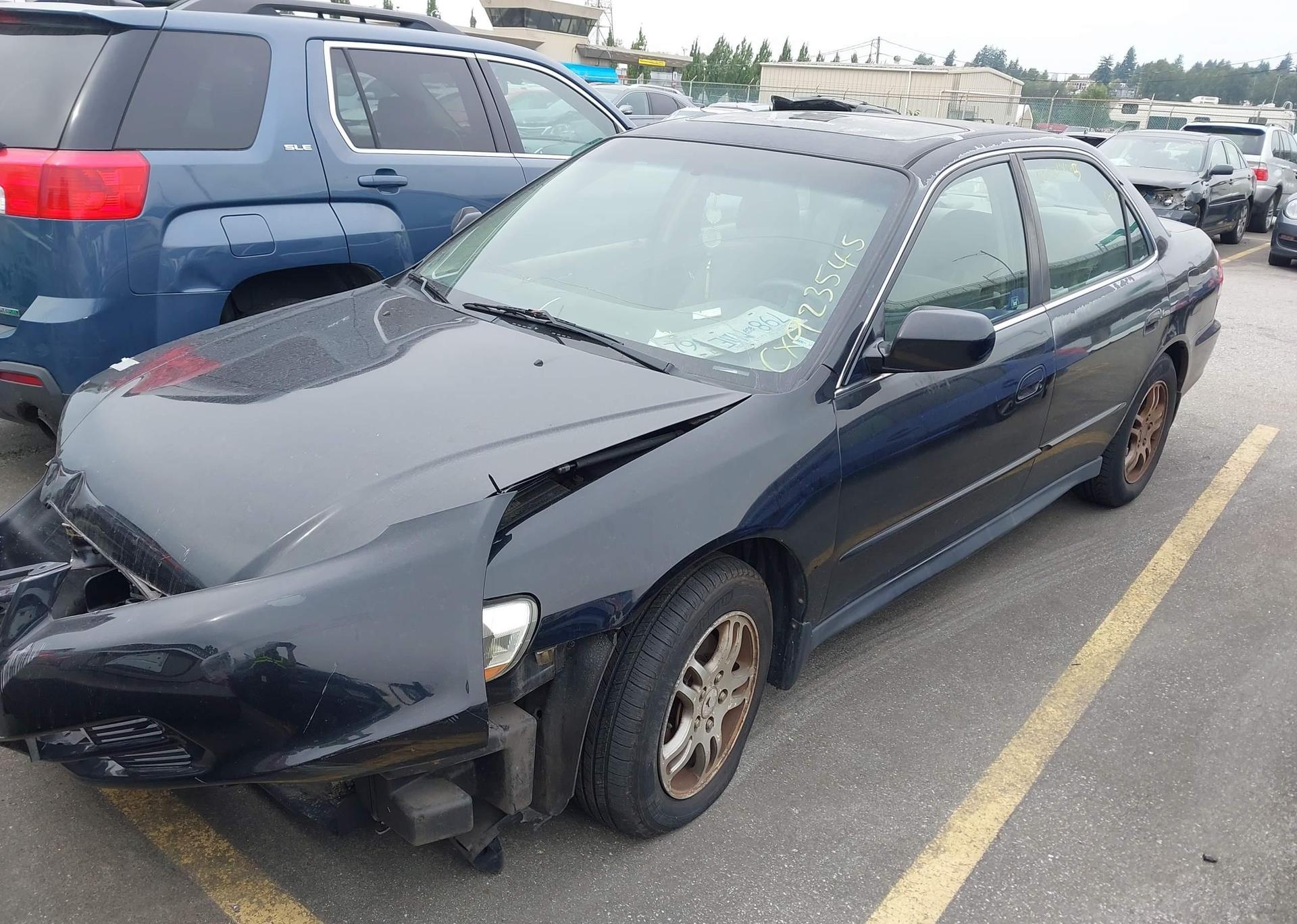 2002 HONDA ACCORD SE