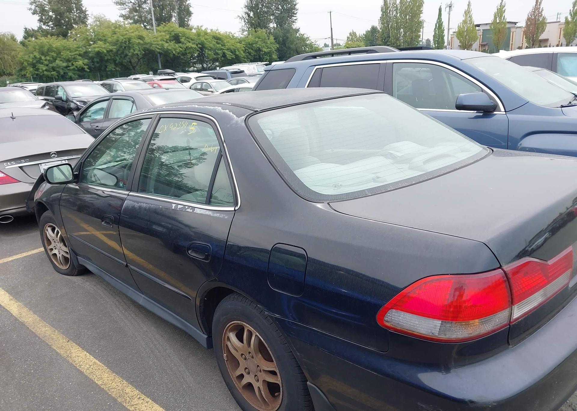 2002 HONDA ACCORD SE