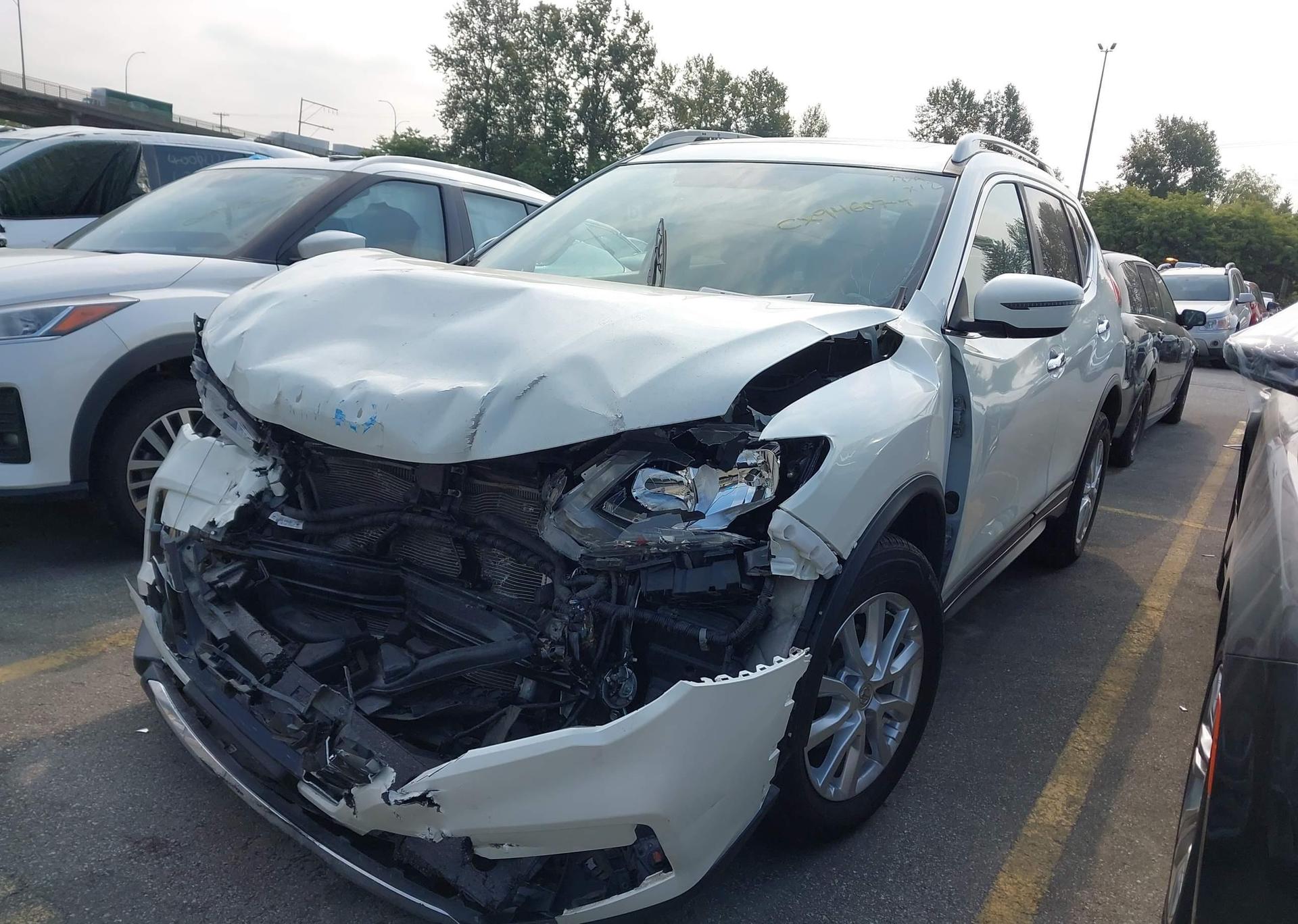 2018 NISSAN ROGUE SV