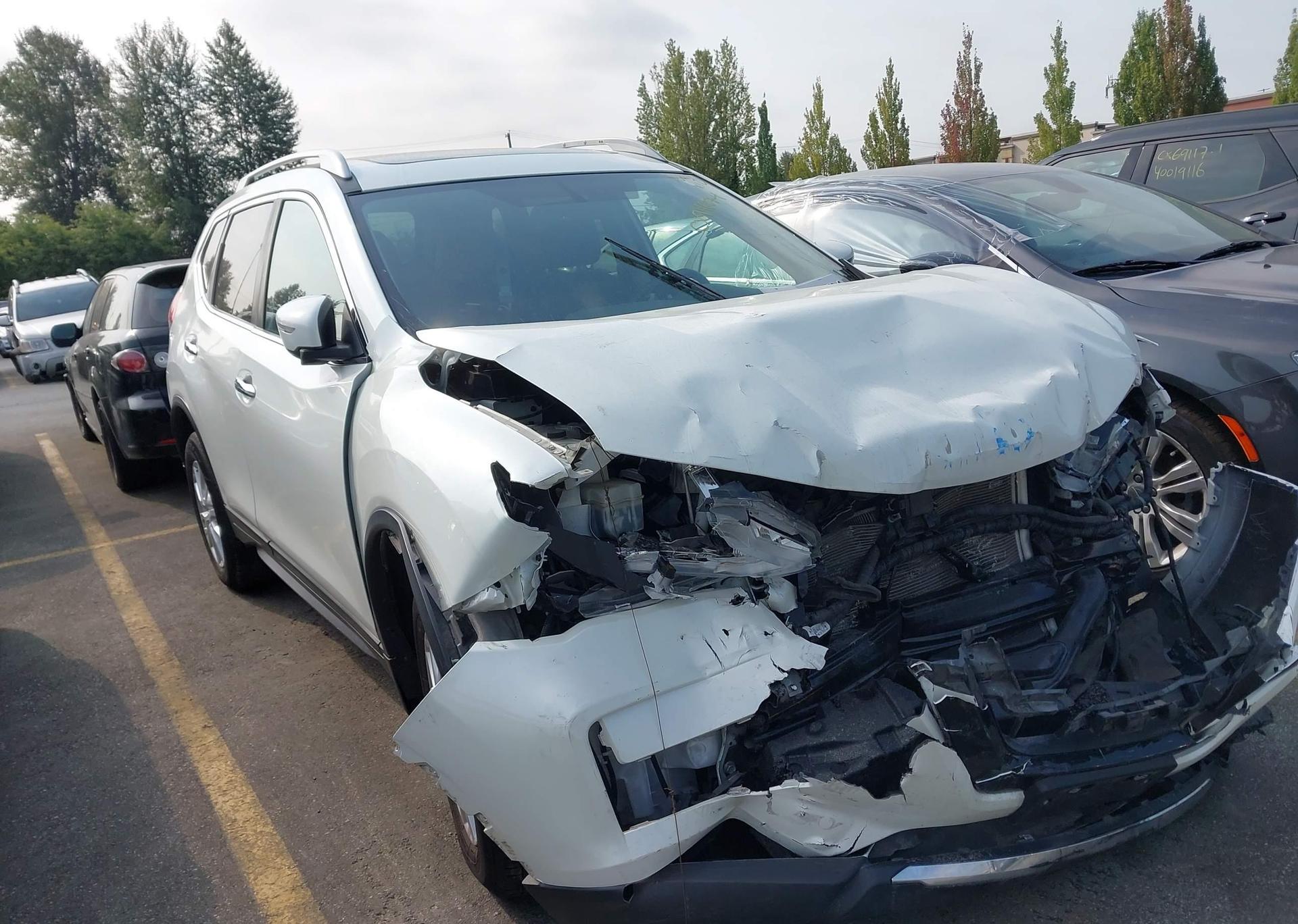 2018 NISSAN ROGUE SV