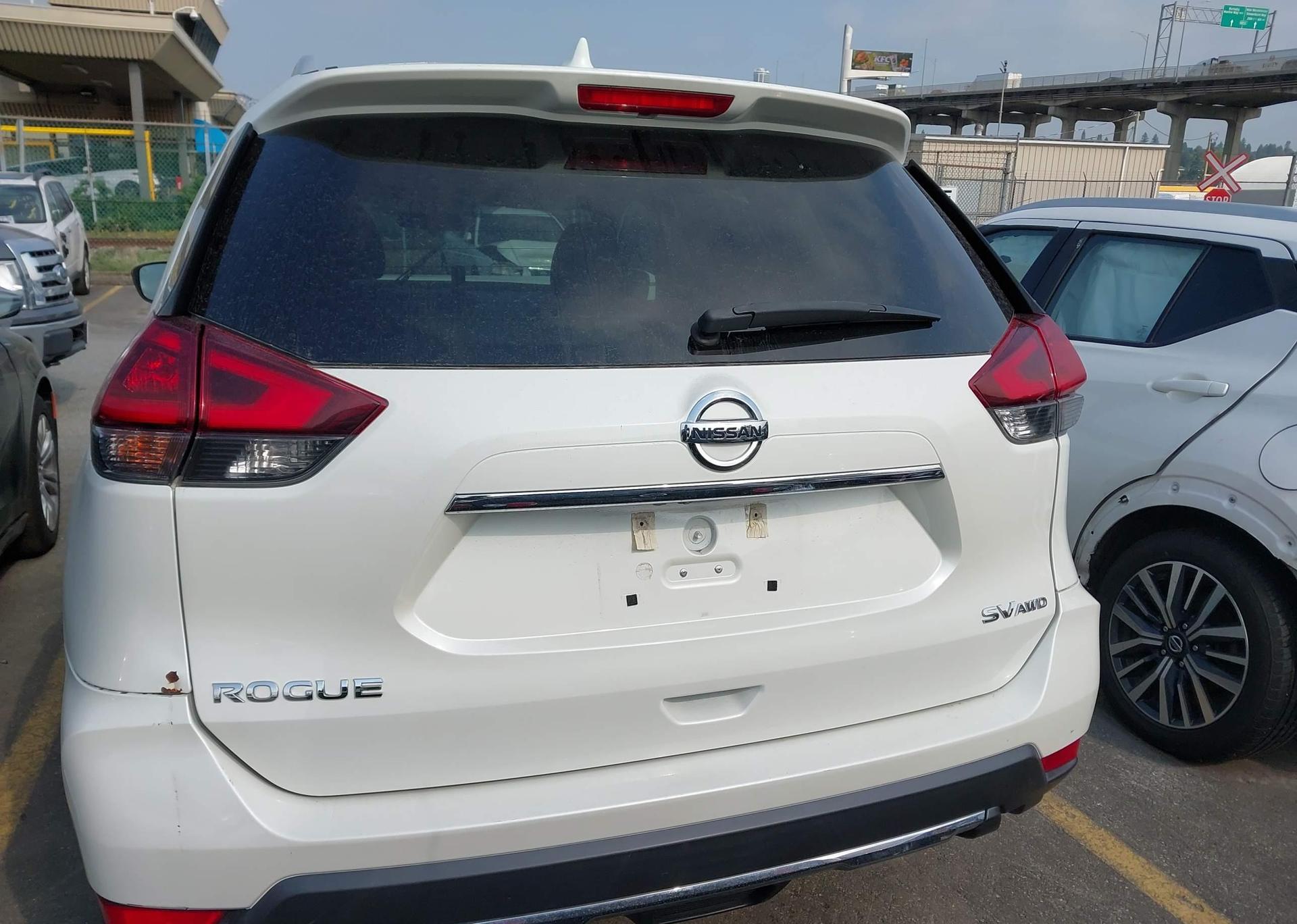 2018 NISSAN ROGUE SV