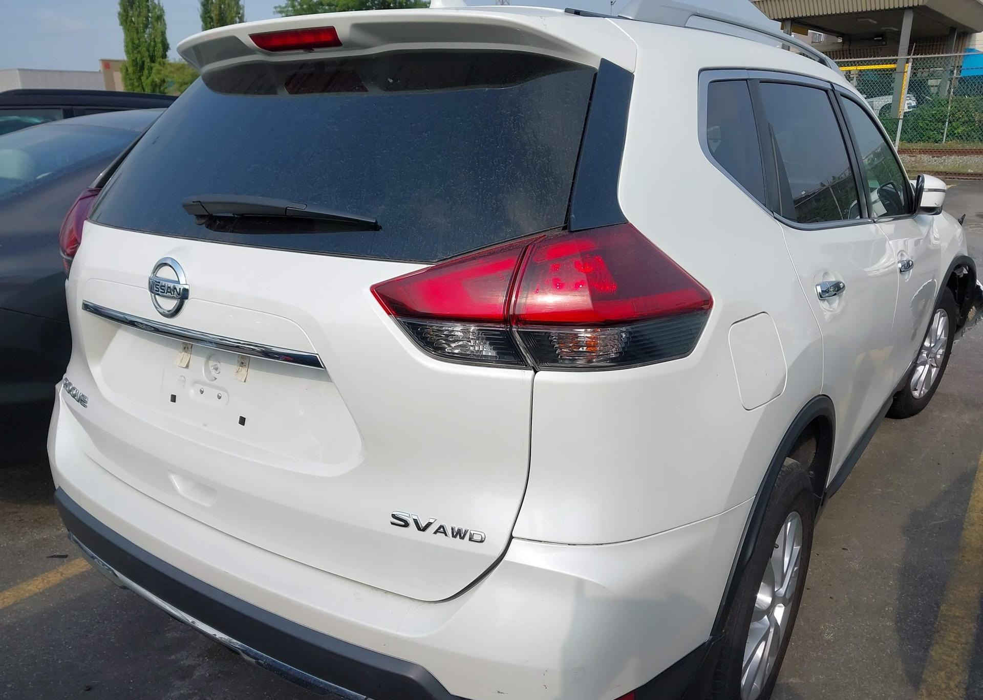 2018 NISSAN ROGUE SV