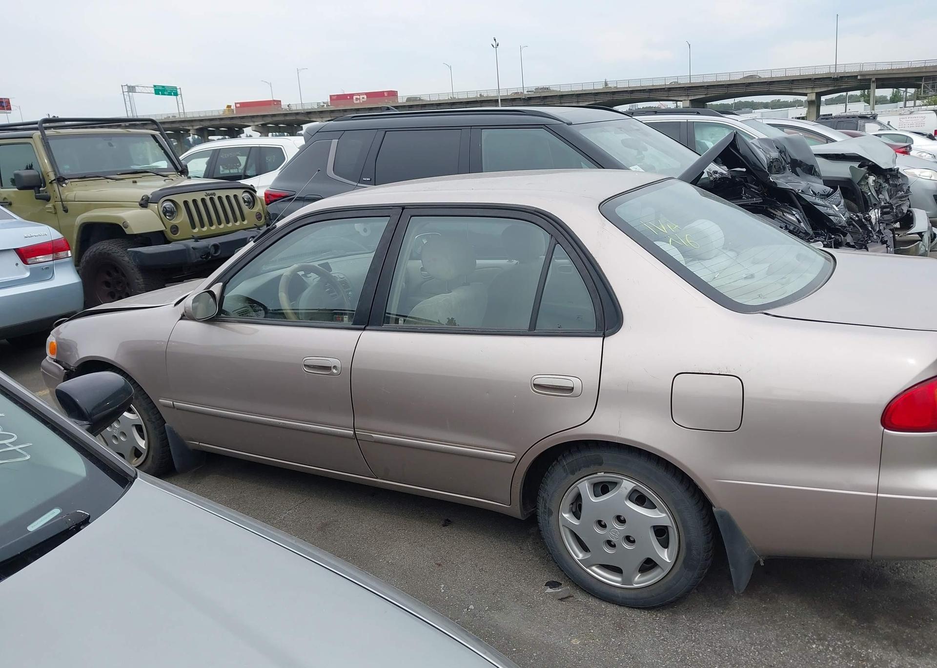 2000 TOYOTA COROLLA VE