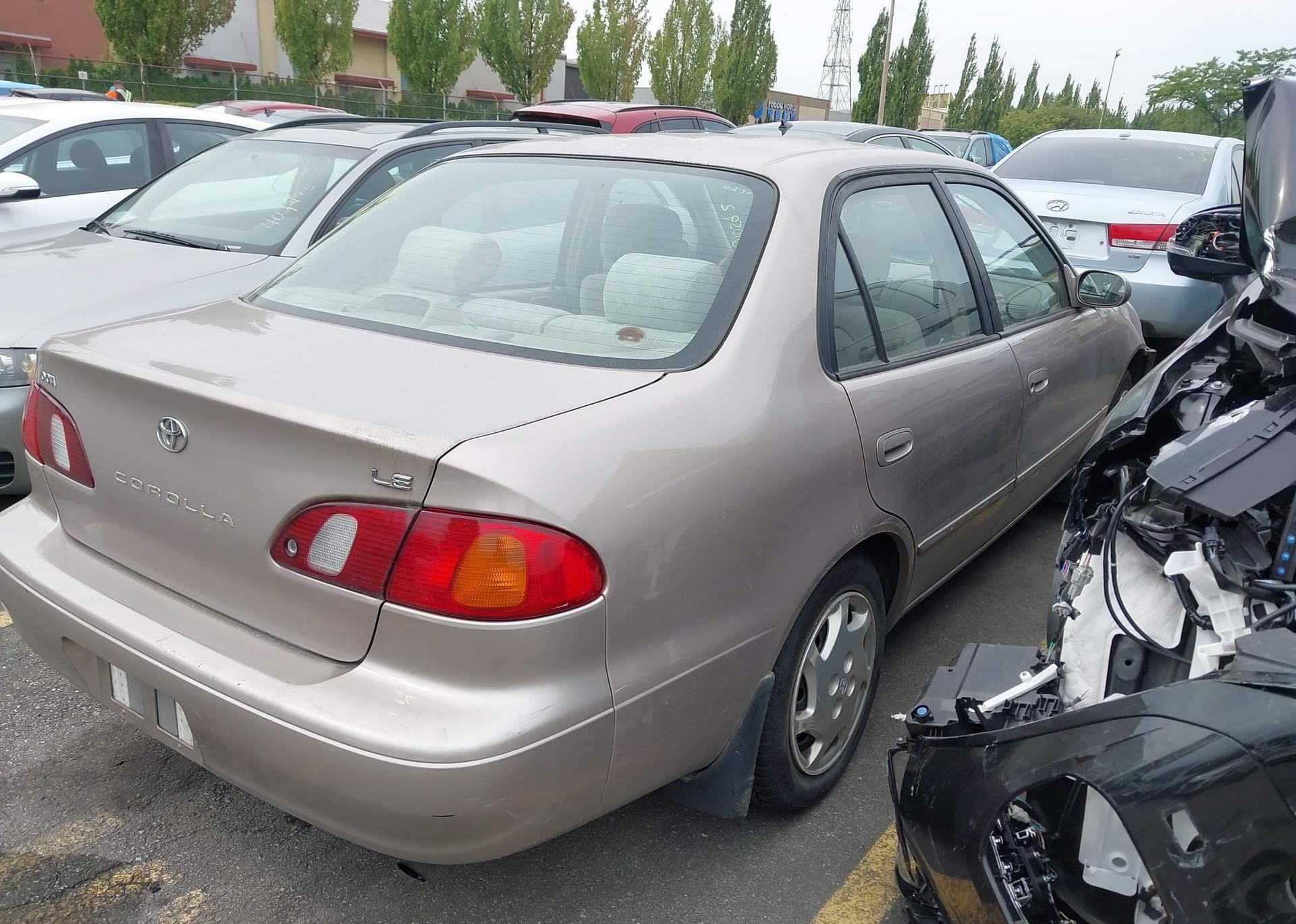 2000 TOYOTA COROLLA VE
