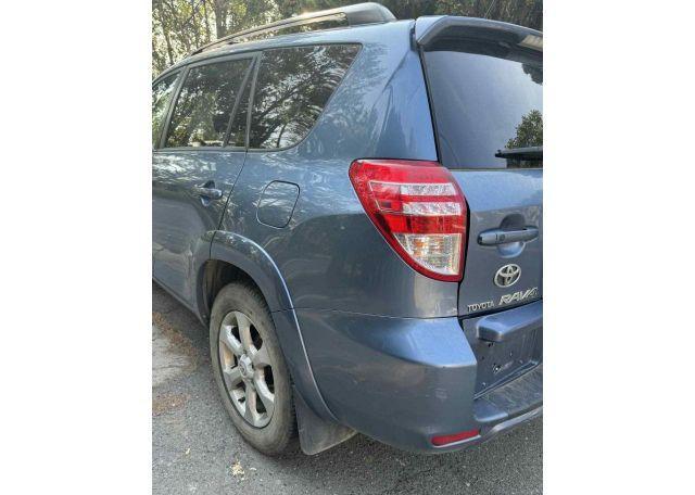 2010 TOYOTA RAV4