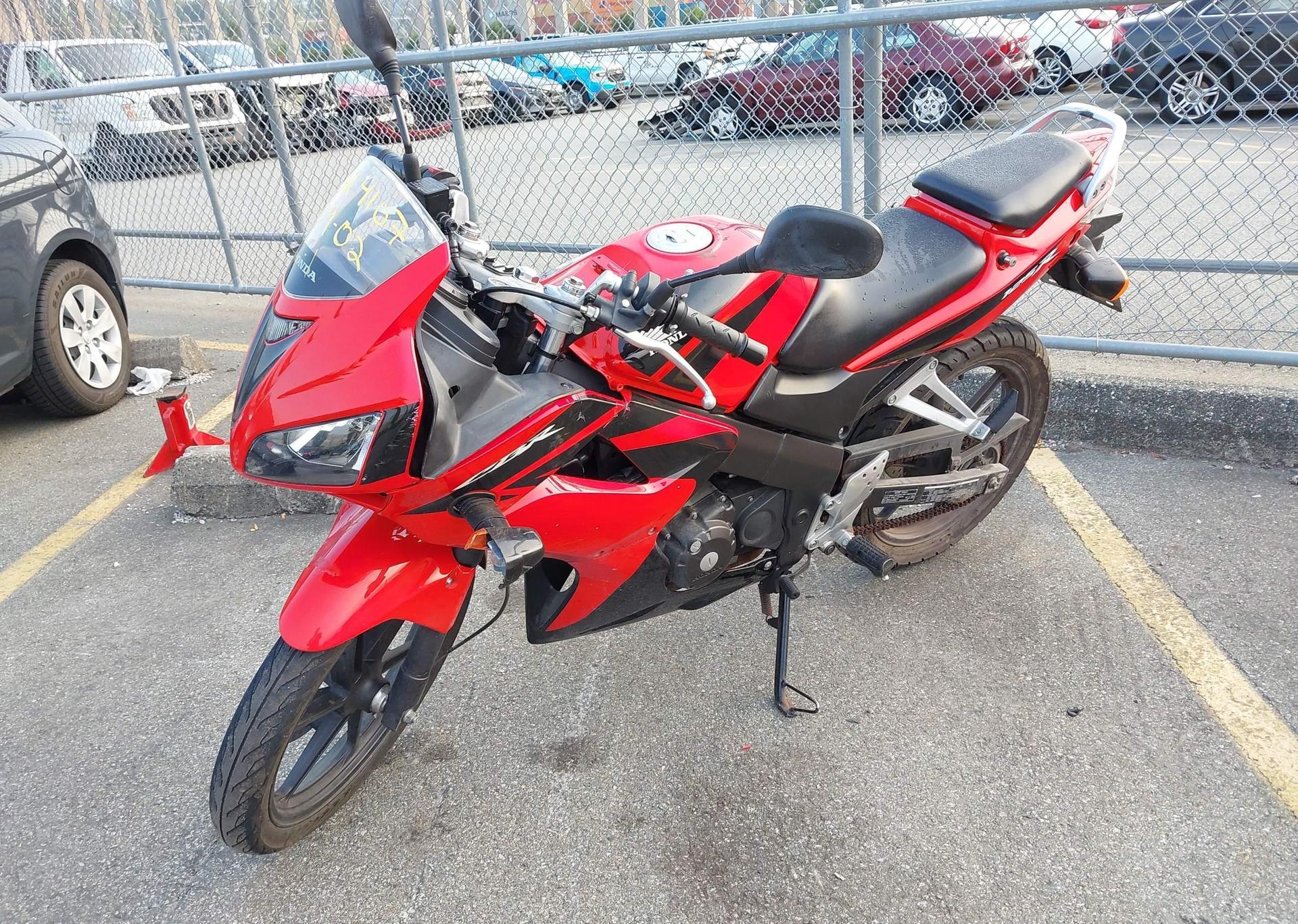 2008 HONDA CBR125-R