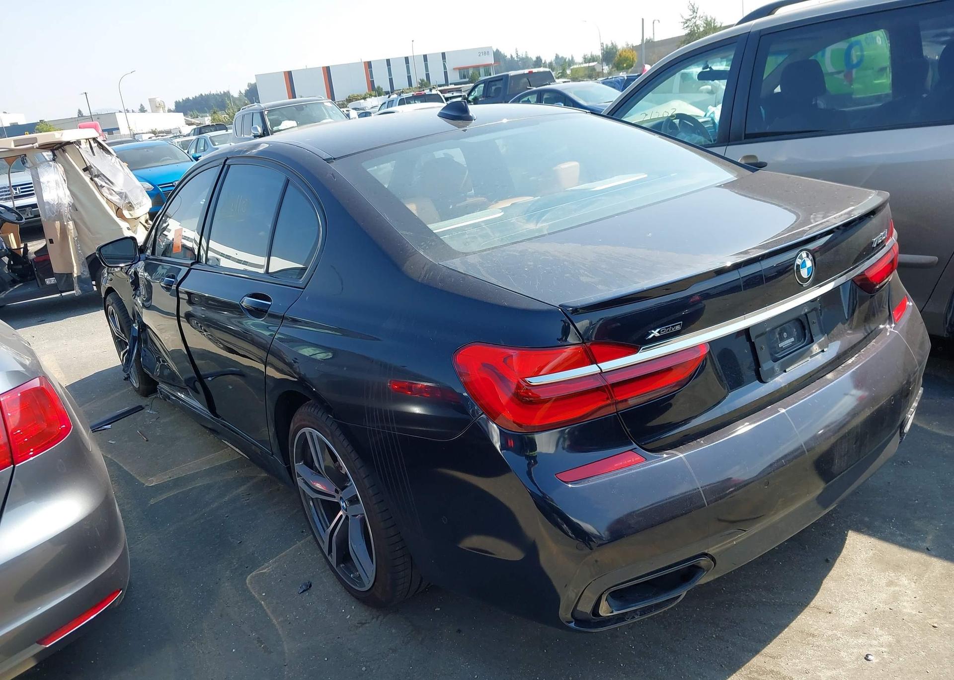2019 BMW 750I